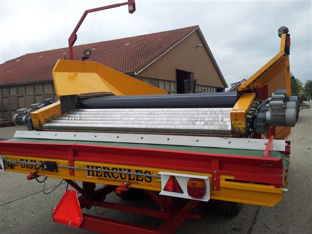Приемный бункер Bijlsma Hercules Jumbo 2400 с роликовым очистителем