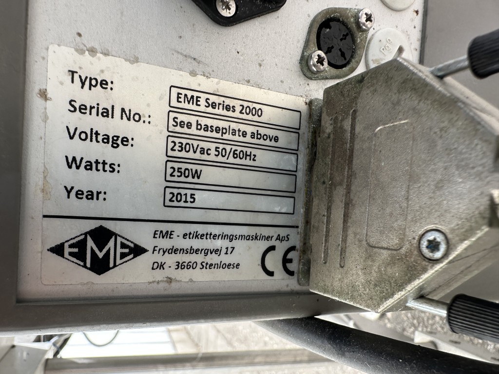 EME Automator Eagle 2000 series Этикеровочная машина