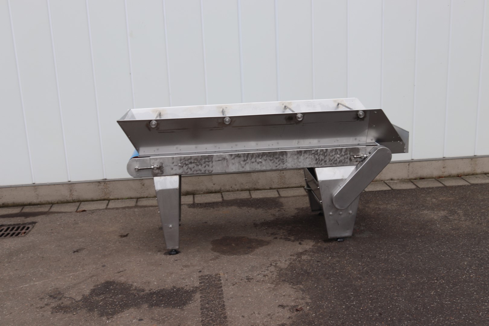 Stainless steel conveyor 200 x 50 cm