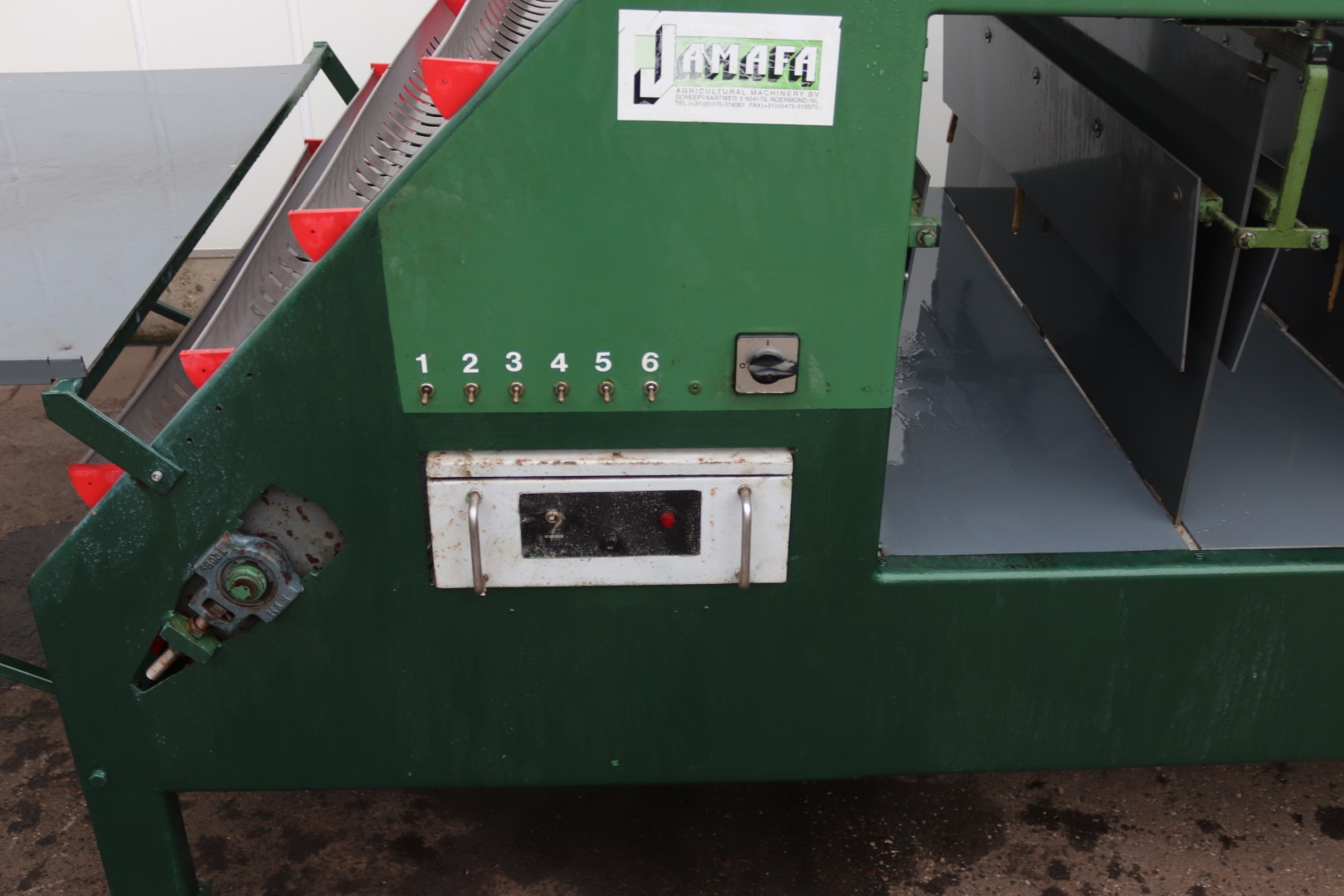 Jamafa length sorting machine with 6 stations, counting system