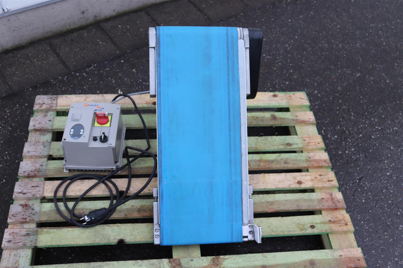 �������� Easy Conveyors 75 x 27,5 ��