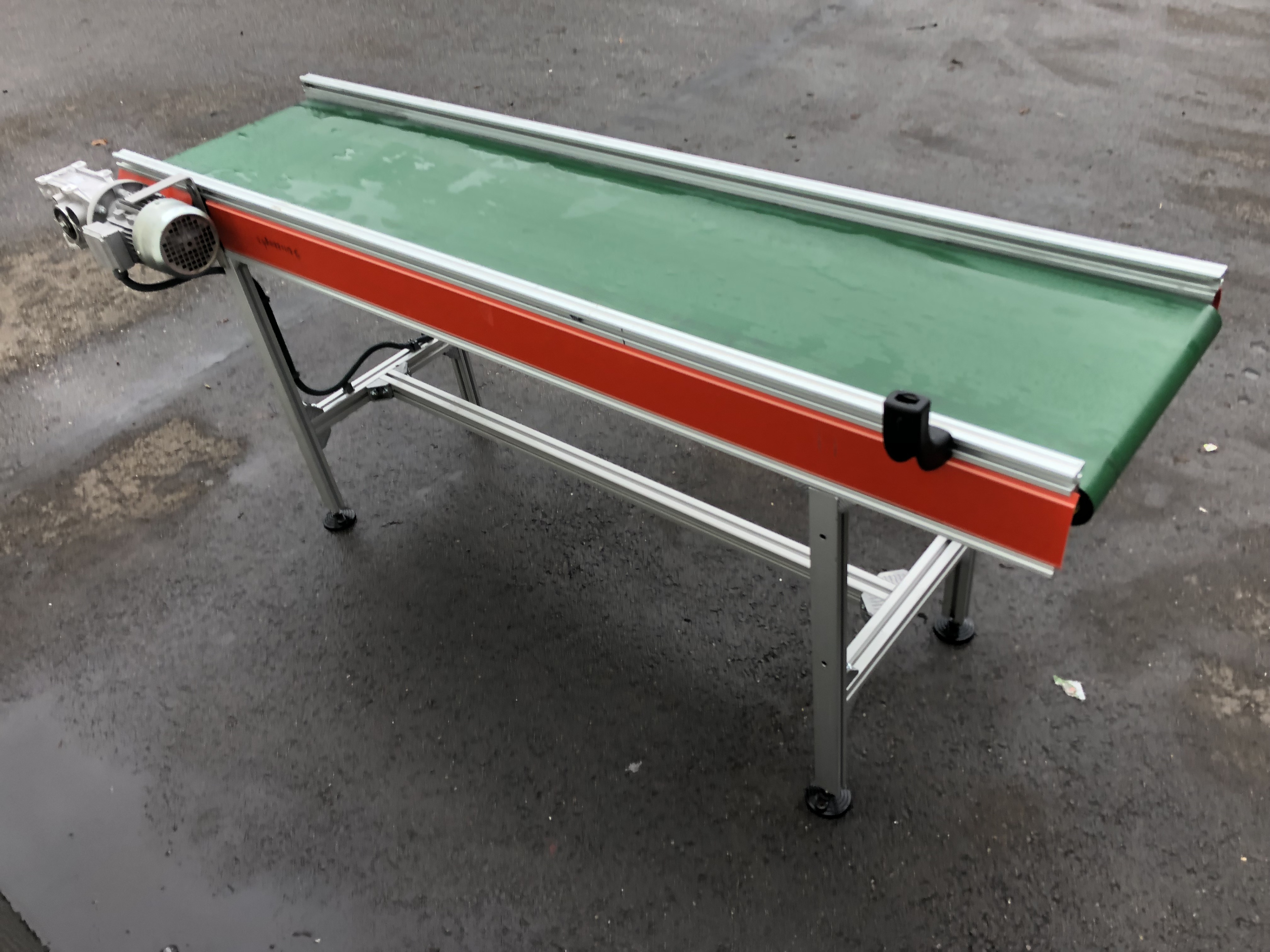 Stas �������� 205 � 44 ��