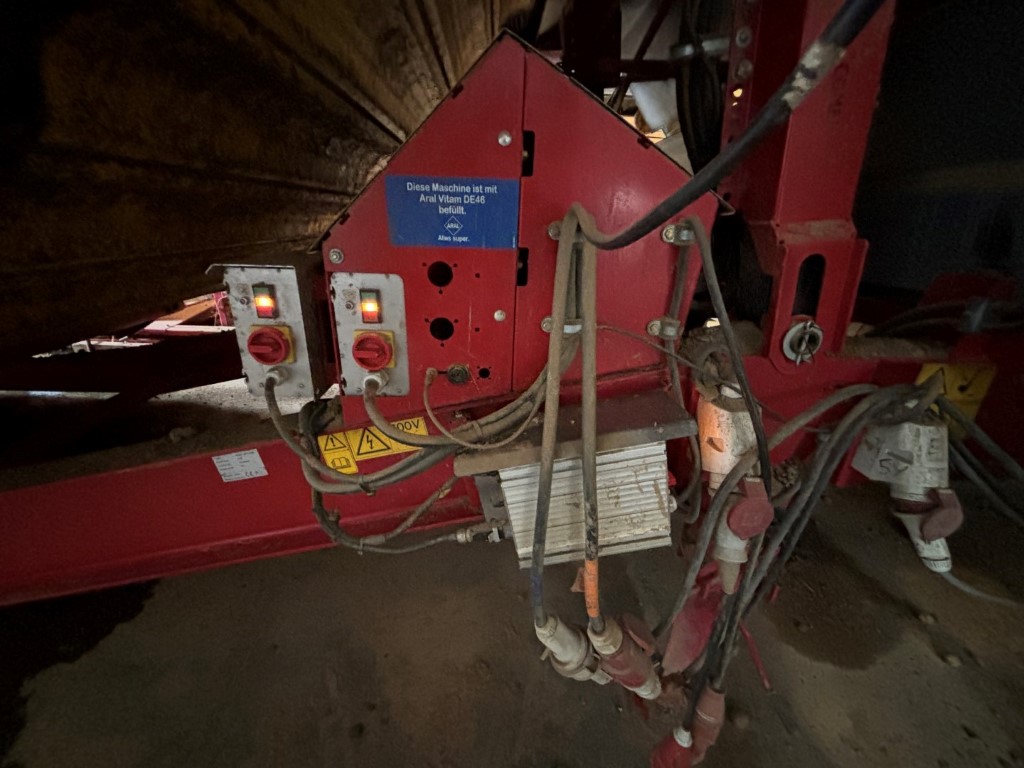 Grimme RH24 - 60 Combi Приемный бункер с предварительным сортировщиком и инспекционным столом