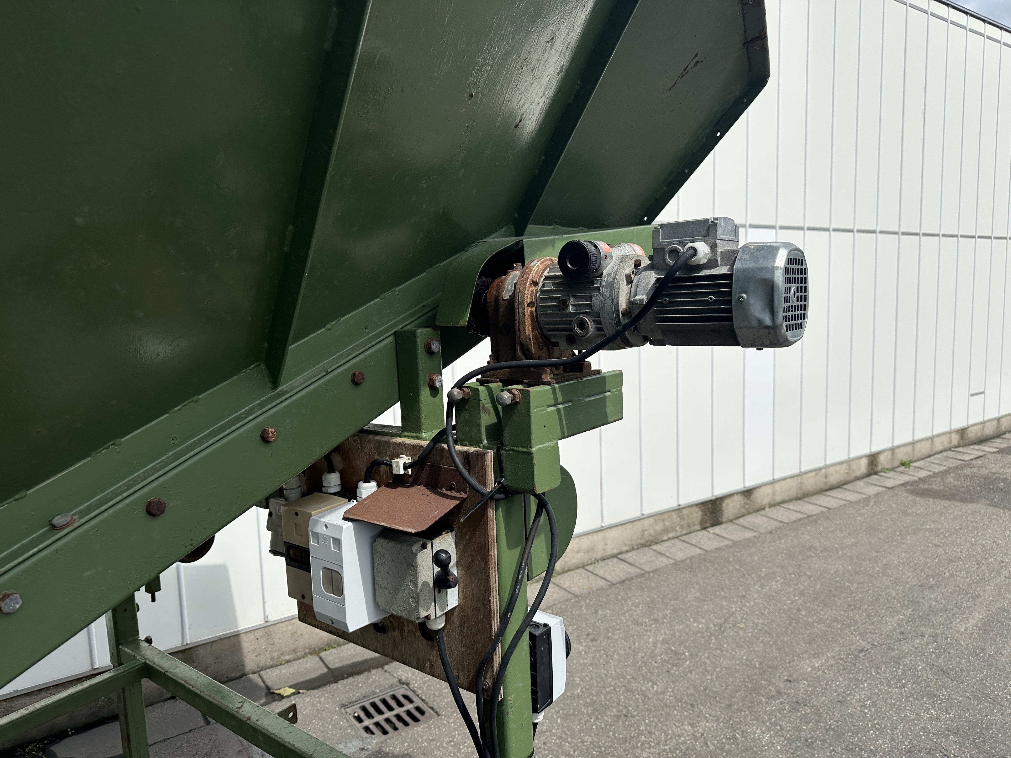 Schouten Дозирующий бункер 300 х 80 см