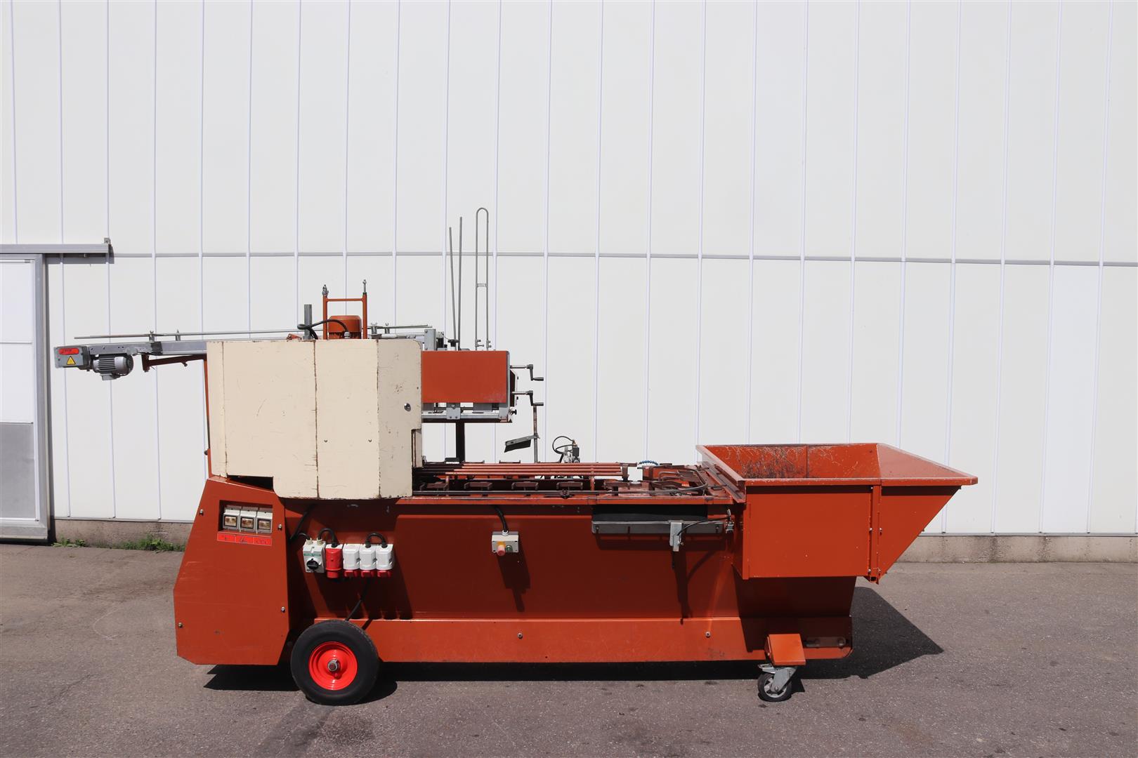 Javo standaard potting machine with pneumatic potdispenser