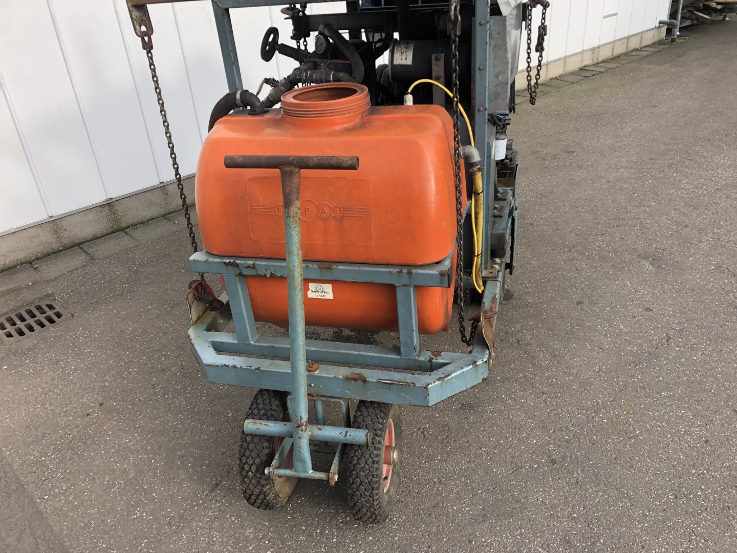Cox V-PowerWasher greenhouse roof washing machine with aerial platform