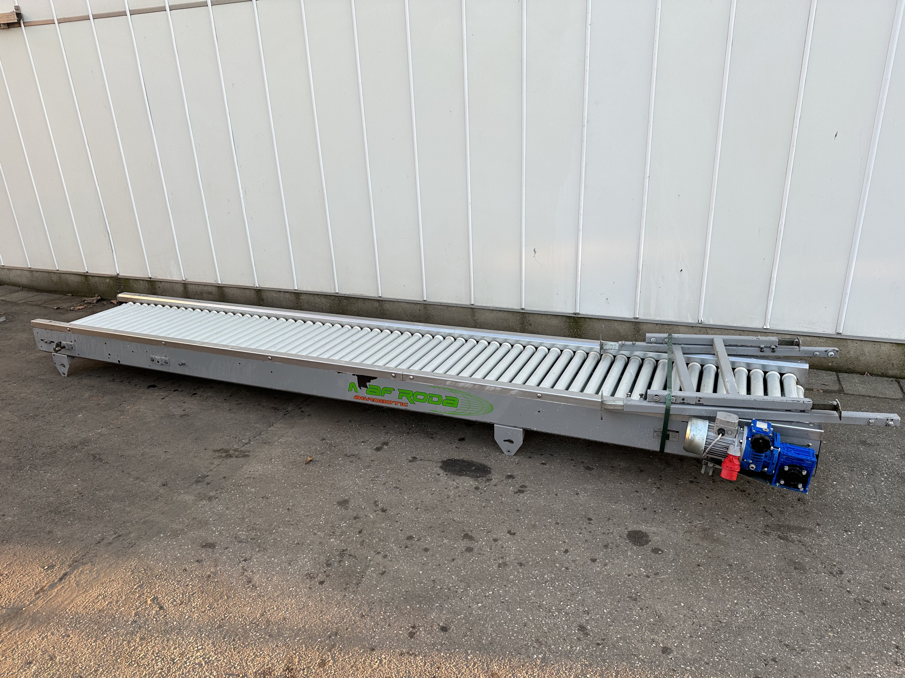 Роликовый инспекционный конвейер Maf Roda 450 x 58 см