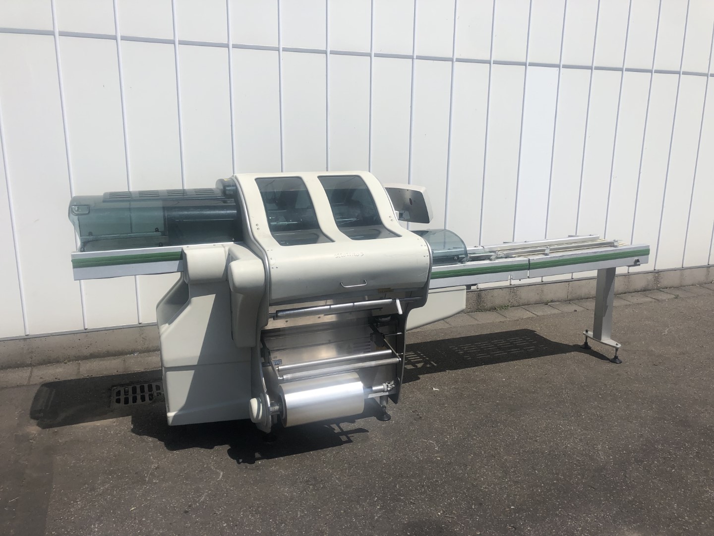 Fabbri Waldyssa Automac 55 Piu model B-220 stretch foil packaging machine