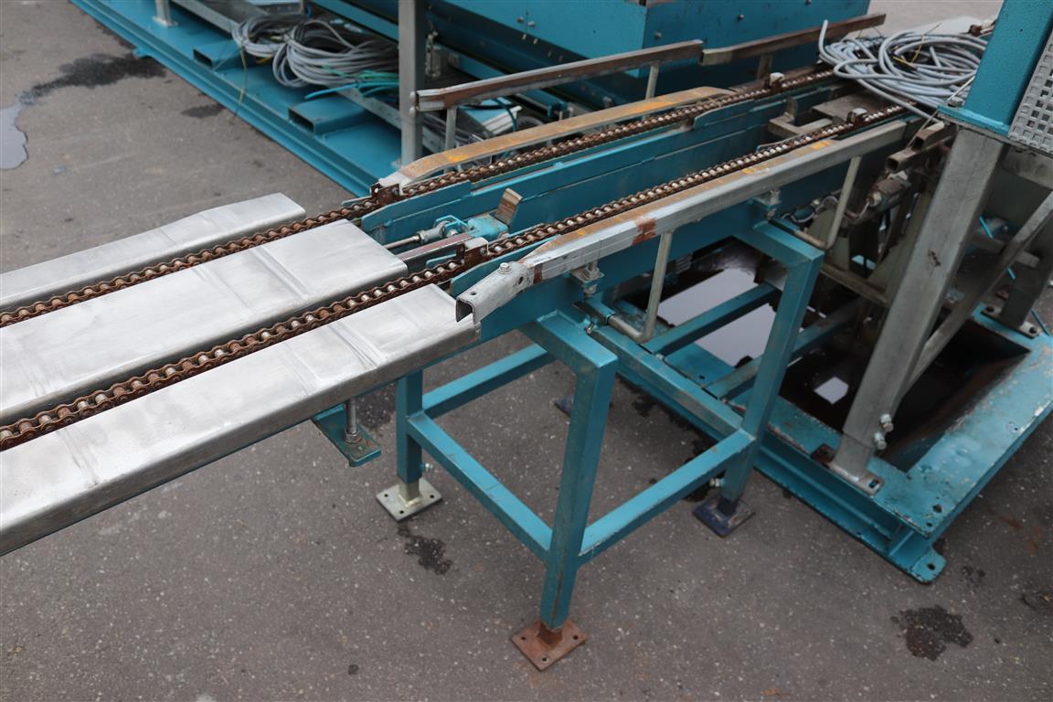 Visser Block-O-Matic soilblocking system
