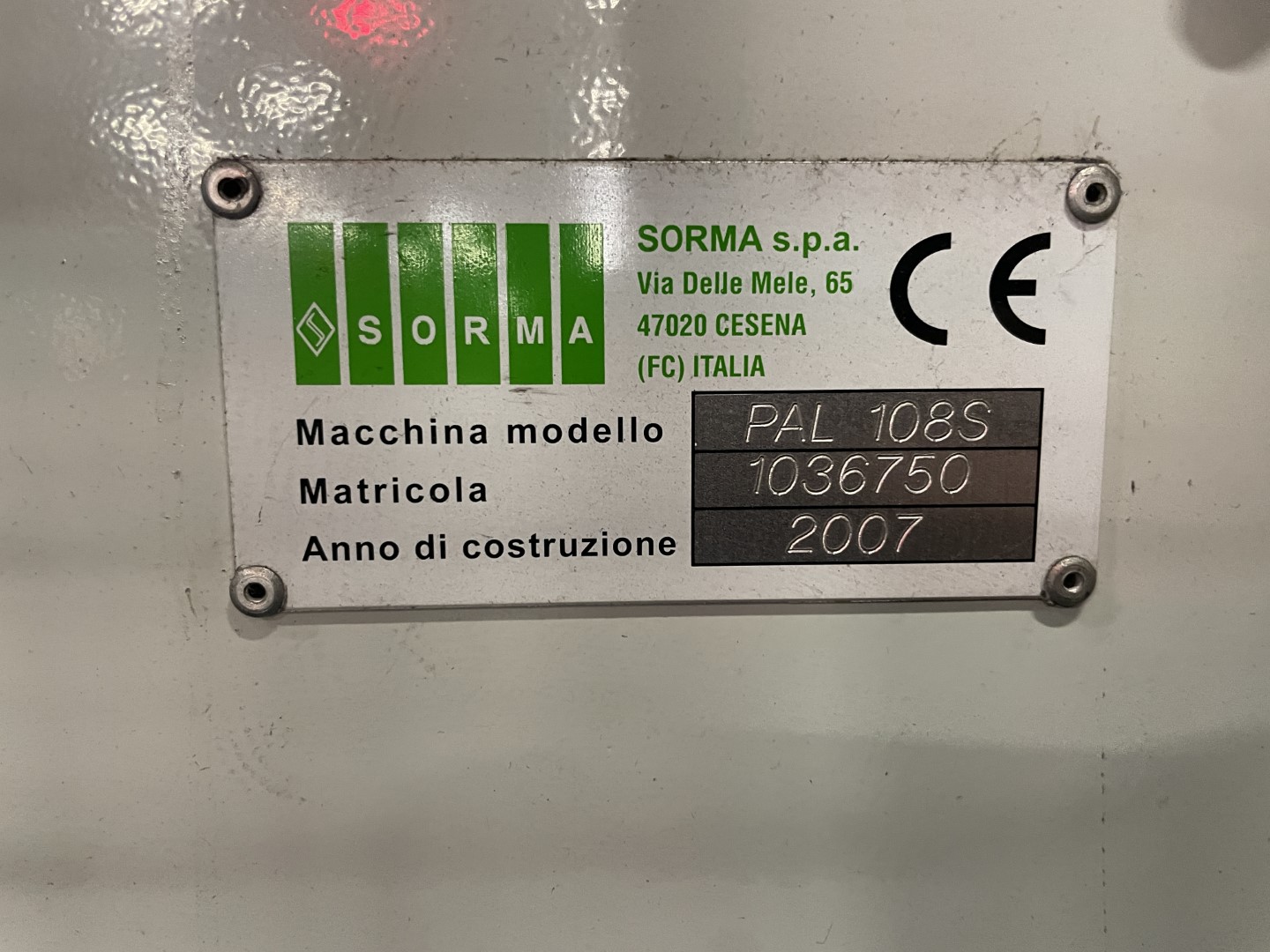 Sorma PAL 108S Паллетайзер с паллетным складом Herdi WIS100SP и цепным конвейером