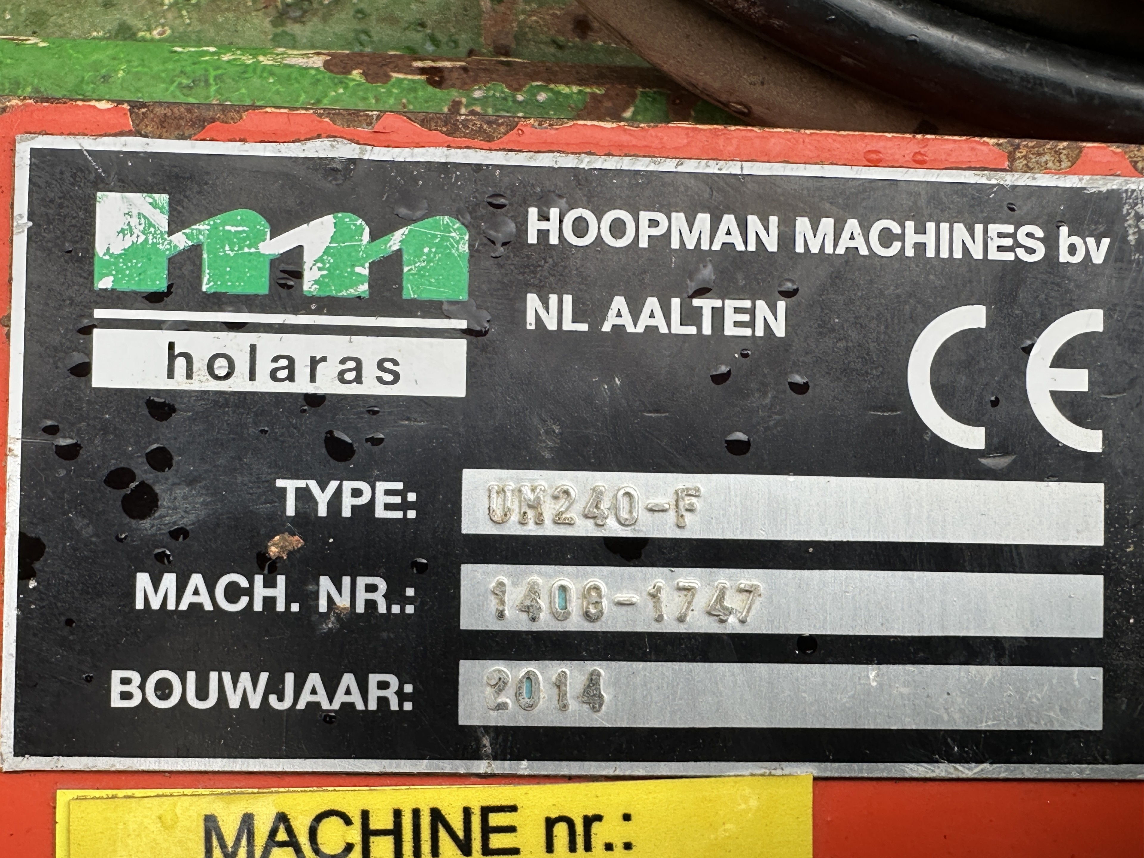 Holaras UR 205 DB-DR + UM240 F Комбинированный комбайн и ботвоудалитель UR 205 DB-DR + UM240 F