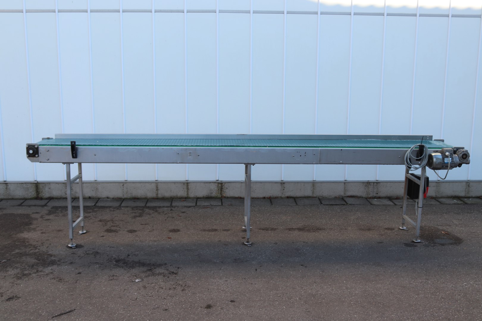 Stainless steel conveyor 400 x 42 cm