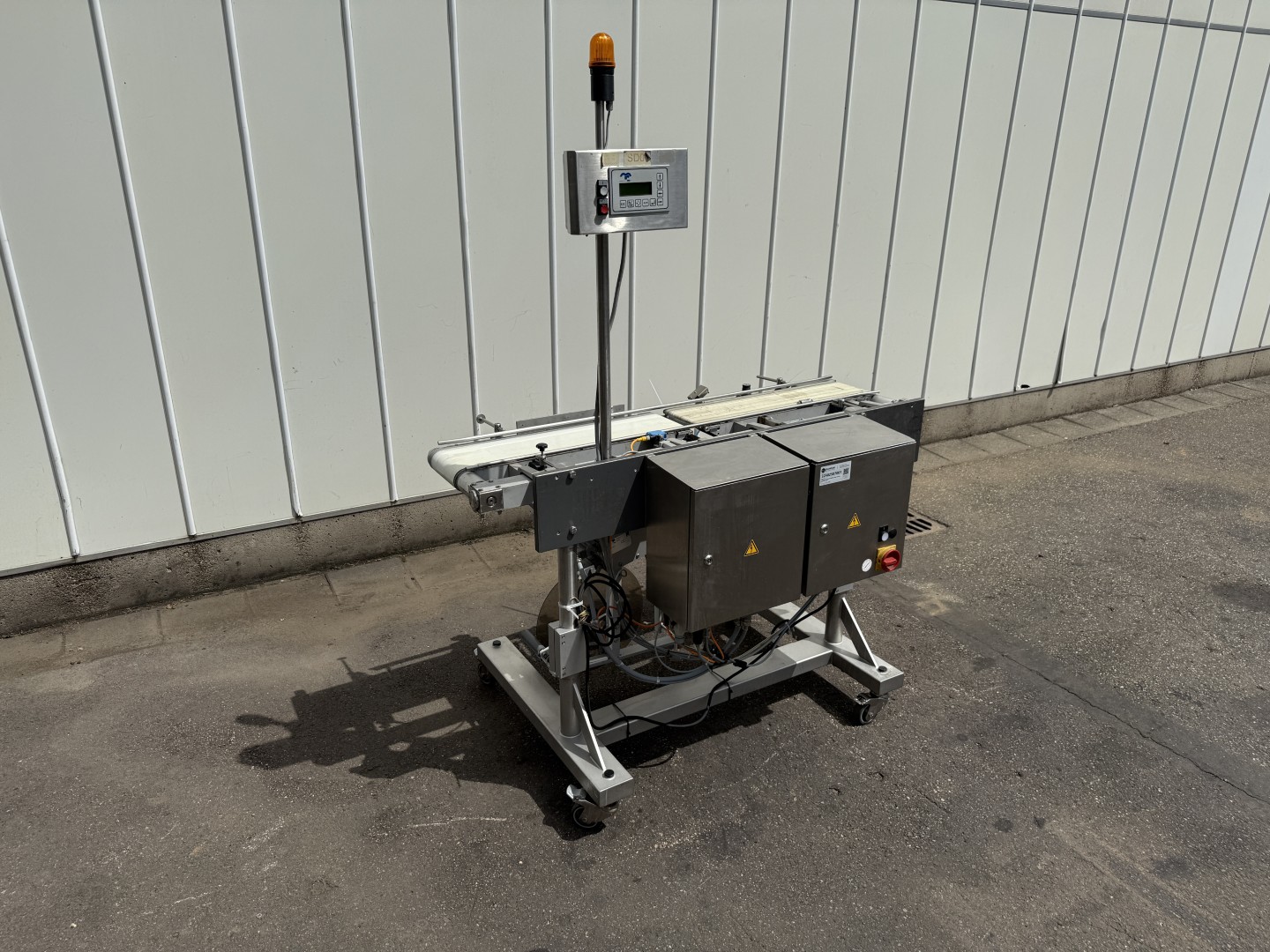 MR Etikettiertechnik MR333 Этикеровочная машина
