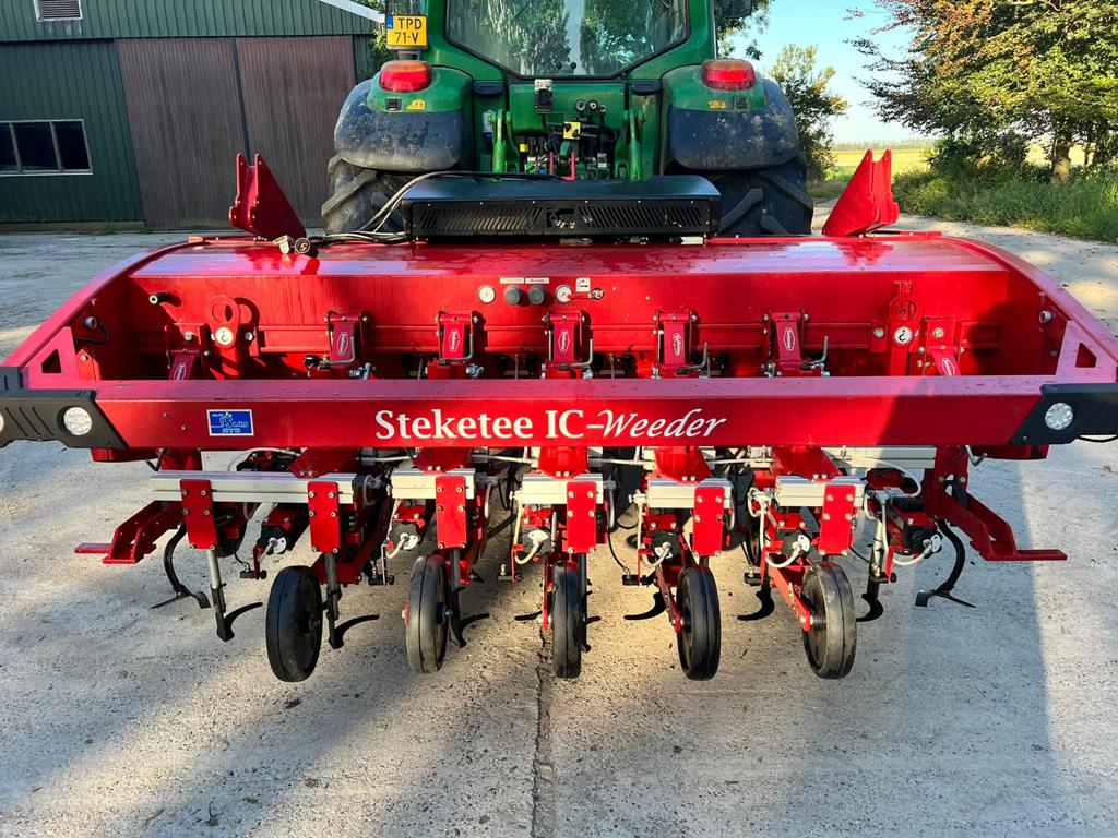 Steketee ic-weeder