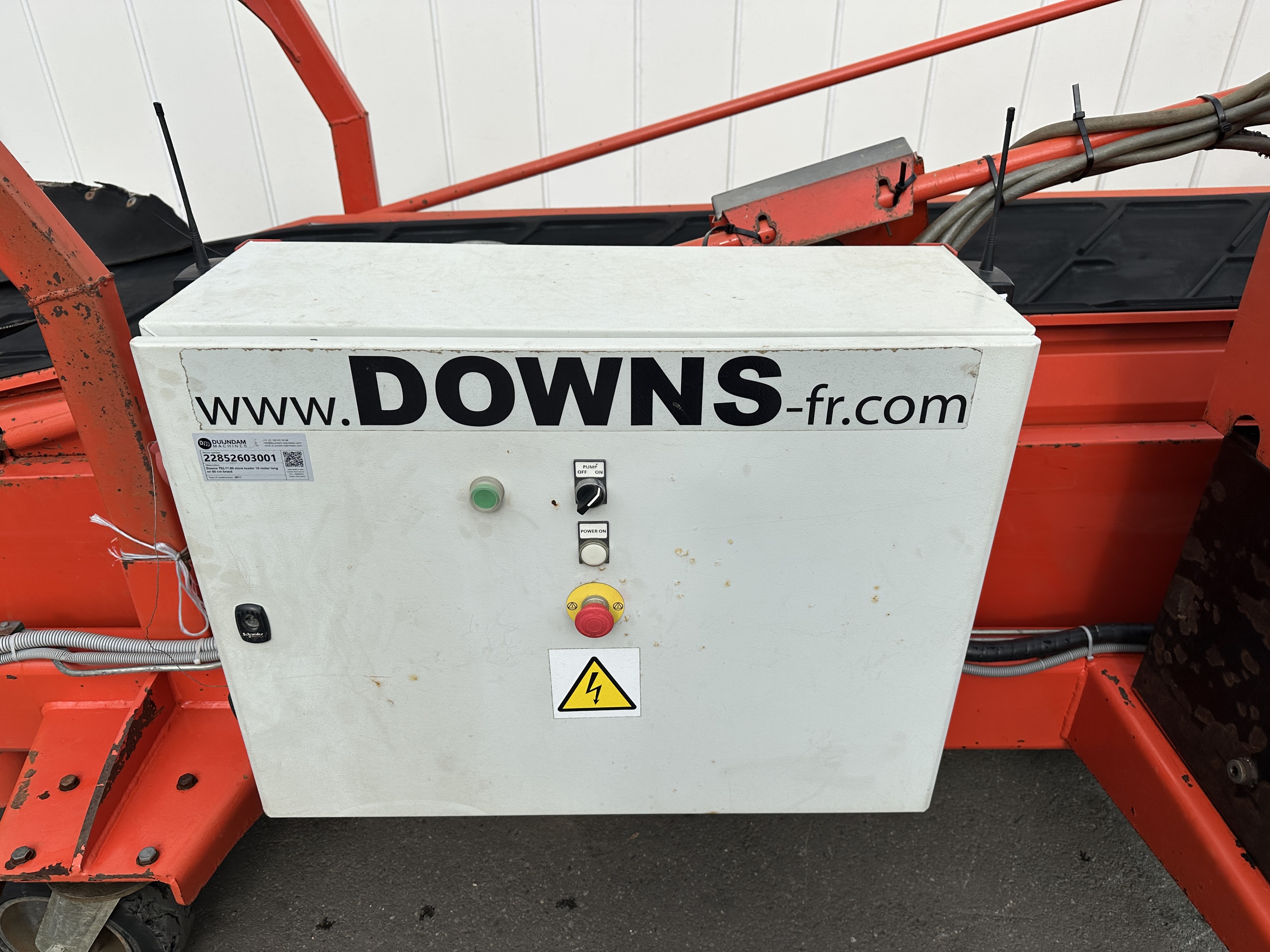 Downs TEL17.80 ������������� ��������������� 1620 x 80 cm