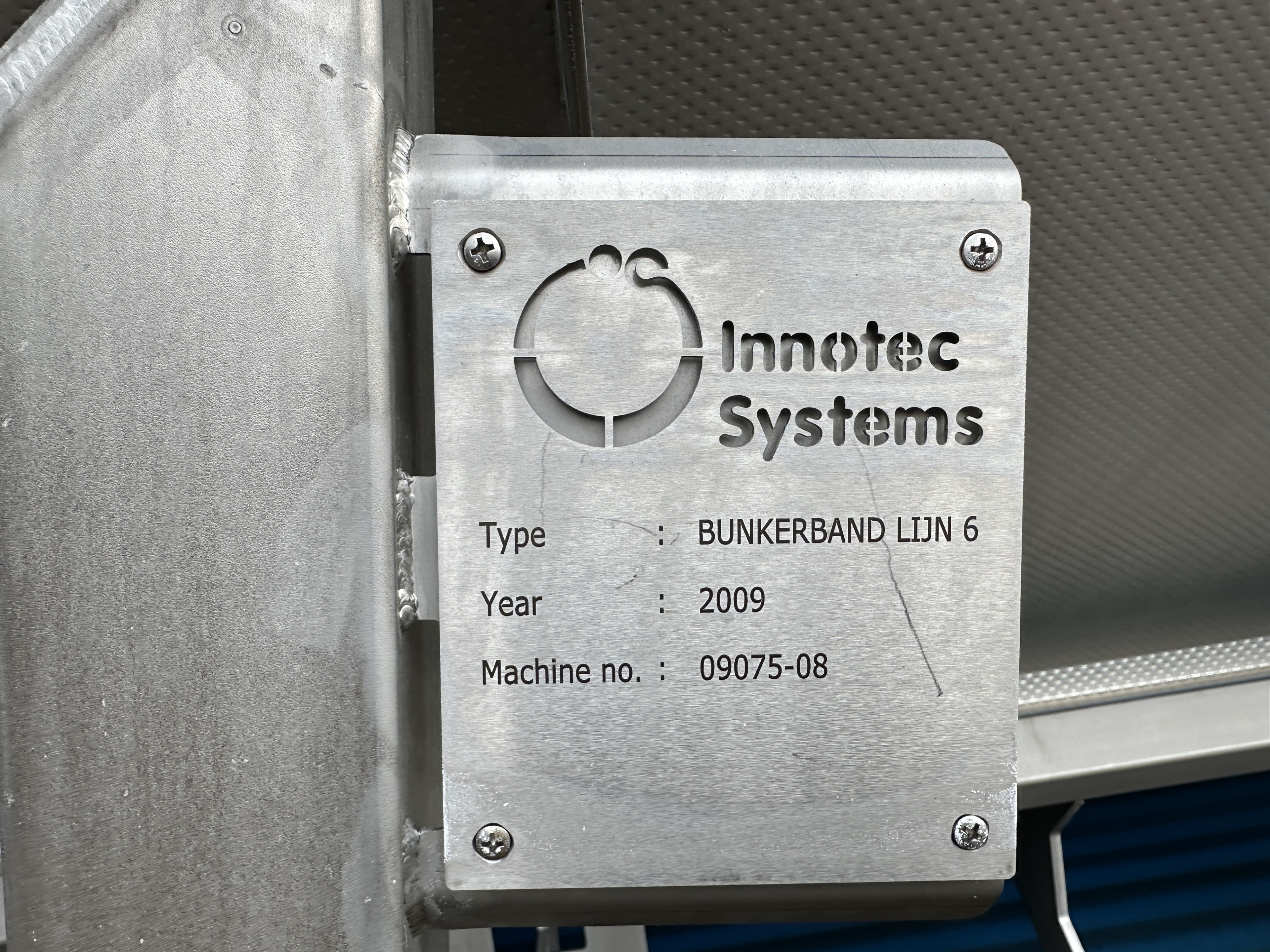 Innotec Systems Дозирующий бункер .