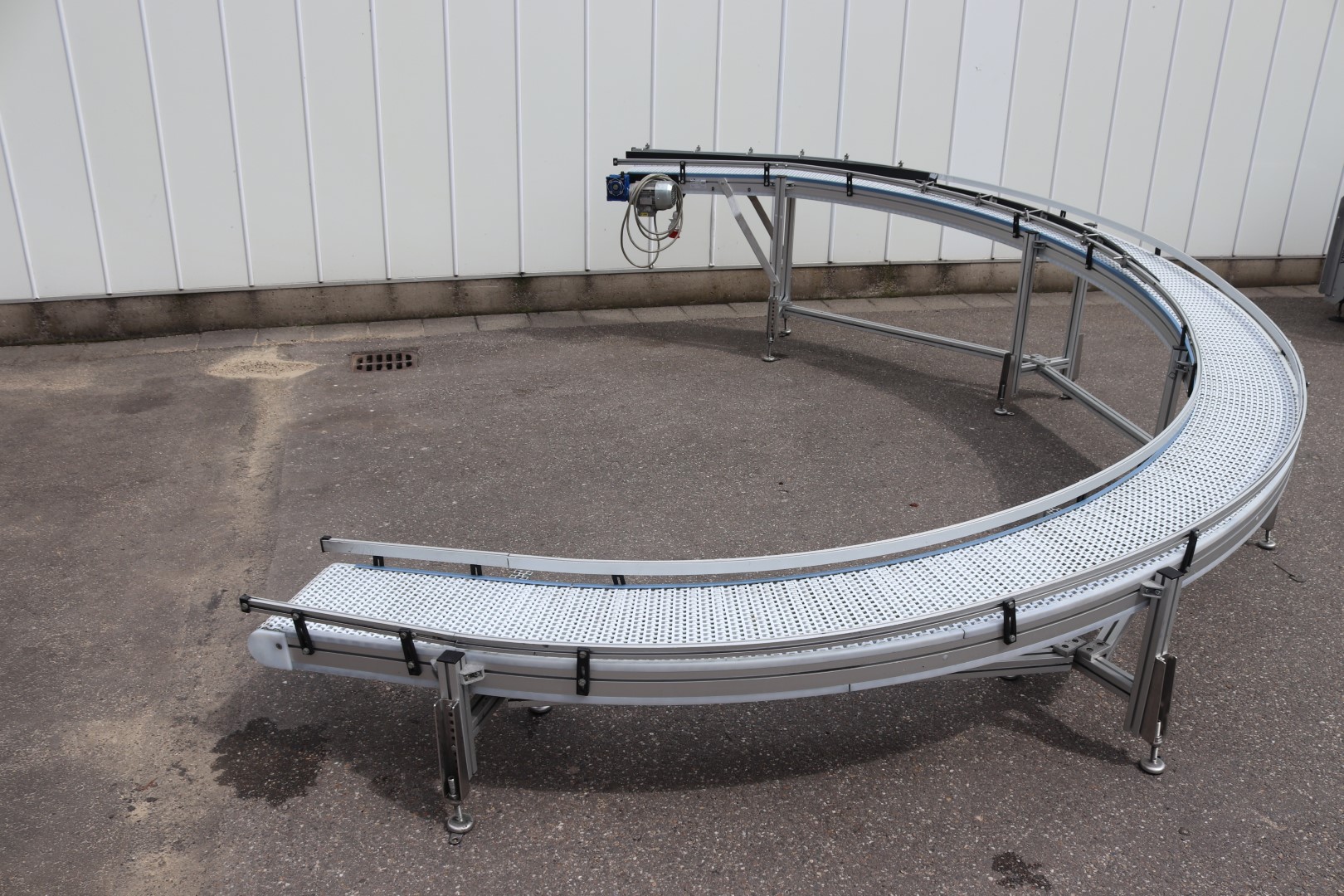 BCK curved conveyor 180°