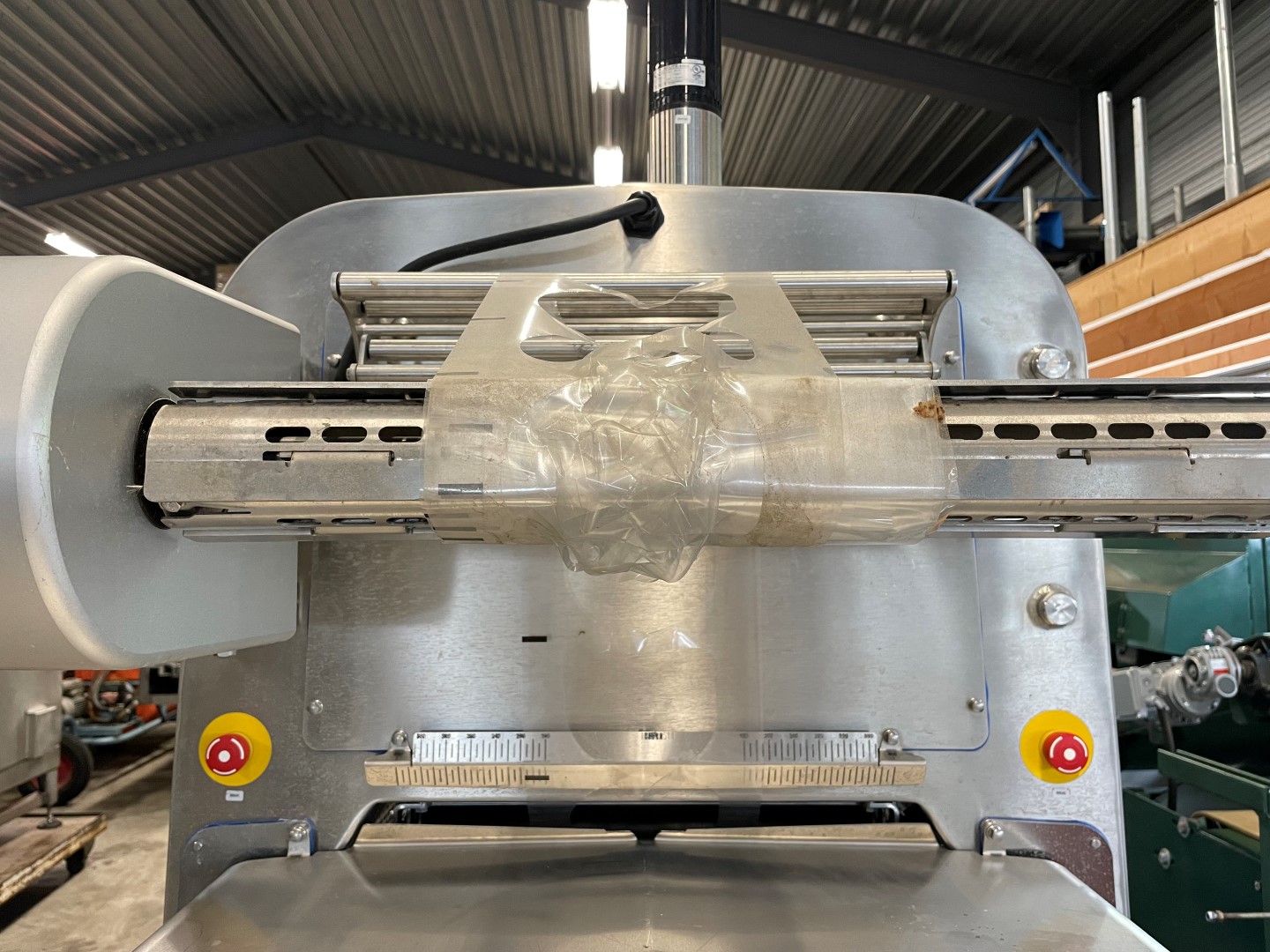 Multivac T700 top sealing machine