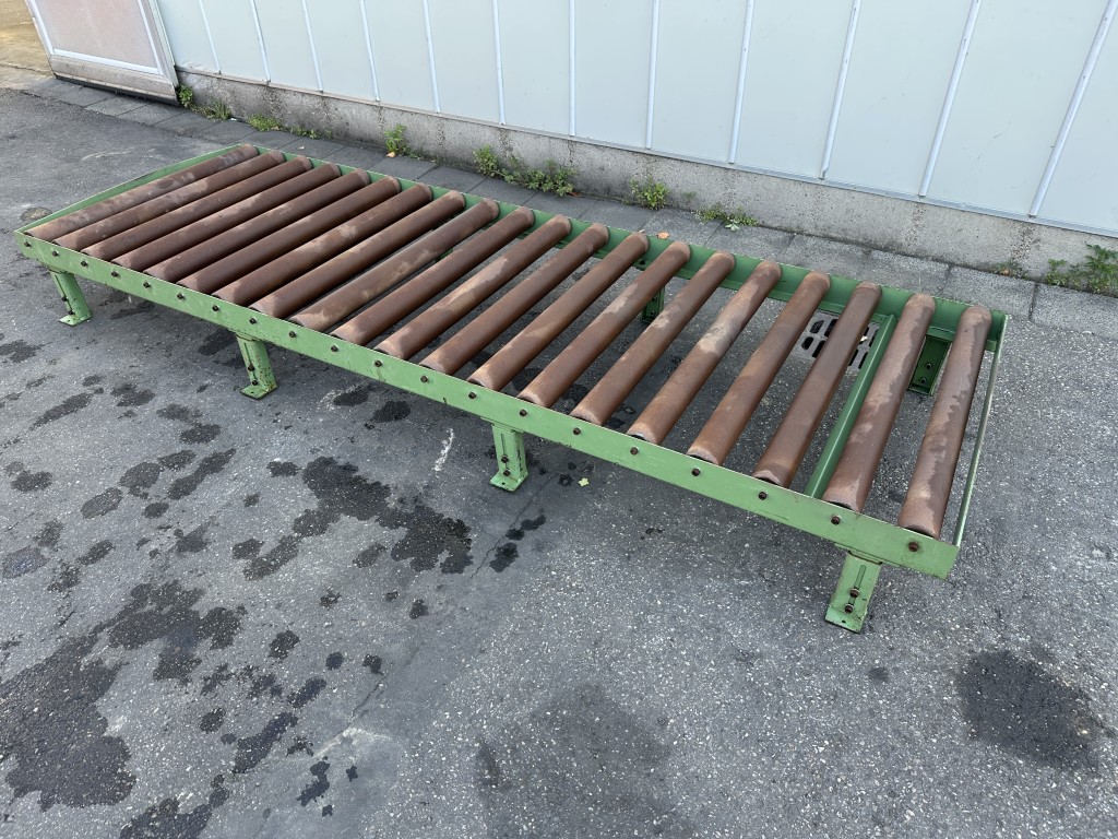 Роликовый конвейер 300 х 100 см
