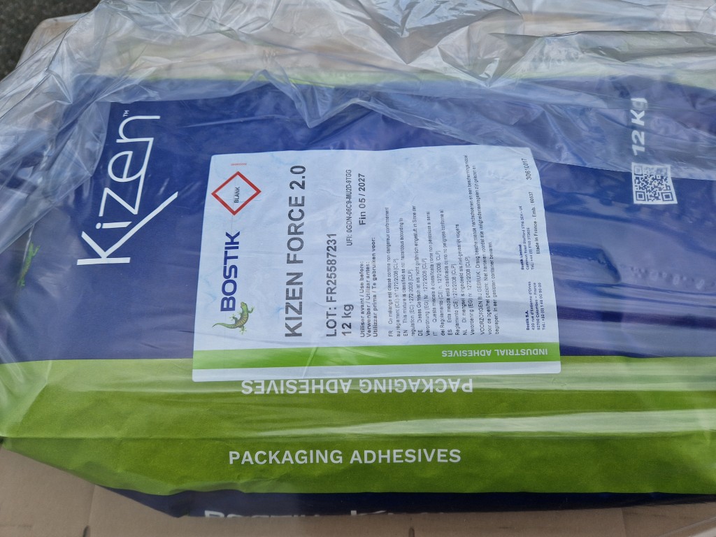 Sealed Air B+ BA20 Mашина для формовки картонных коробок и кассет с наклейкой, подъемником и сборным конвейером