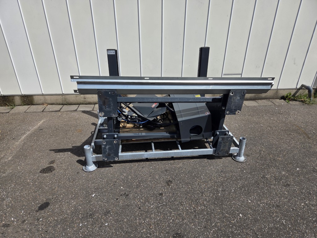 Vanderlande TTB - 800 - 4x24 - MIH 4-секционный телескопический конвейер, 2400 x 80 см