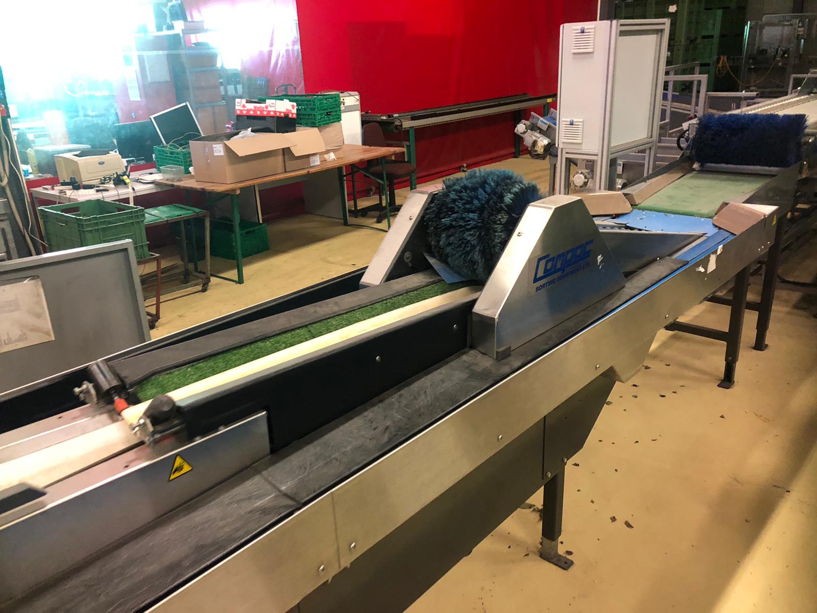 Compac electronic weight grader for apricots and plums
