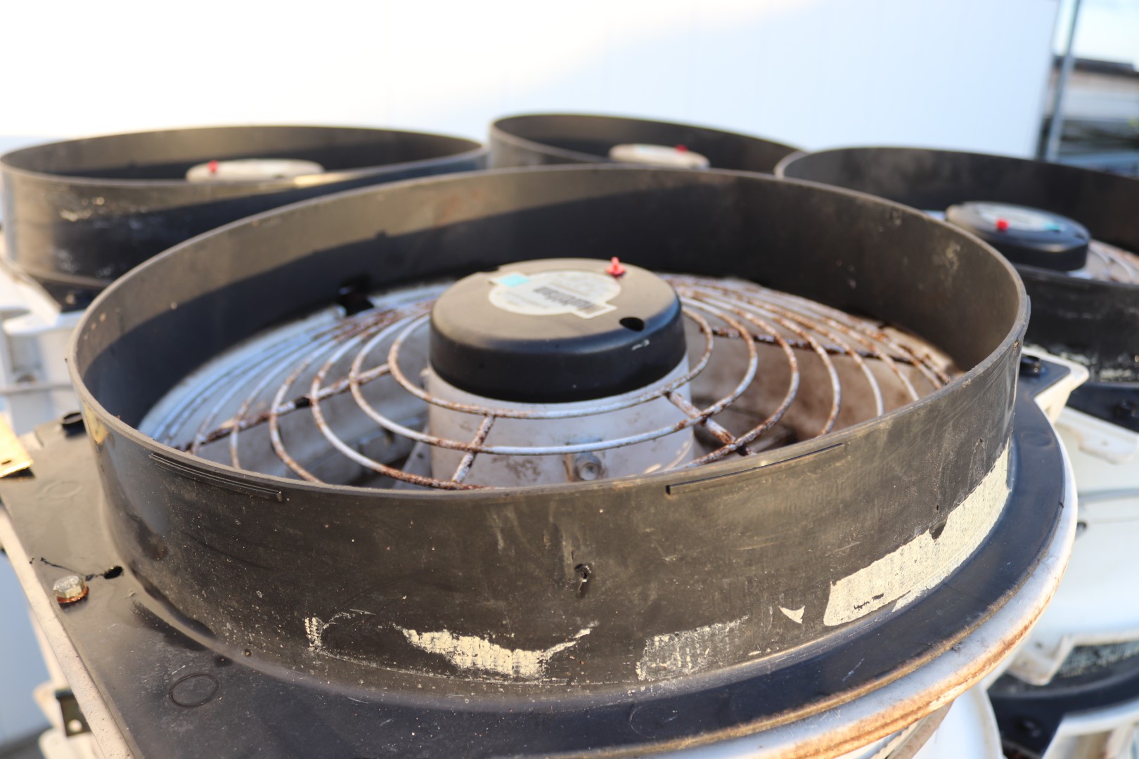 12 x Vostermans Multifan recirculation ventilaters for greenhouse