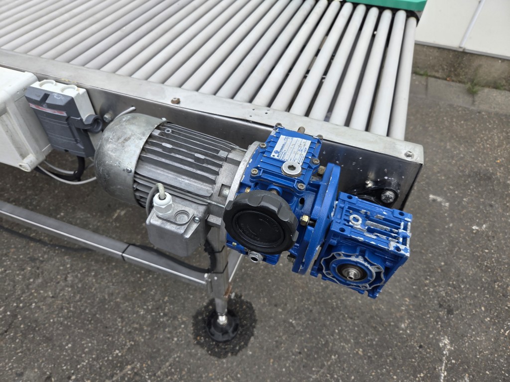 Валковый инспекционный конвейер нержавеющая сталь, 260 x 70 см
