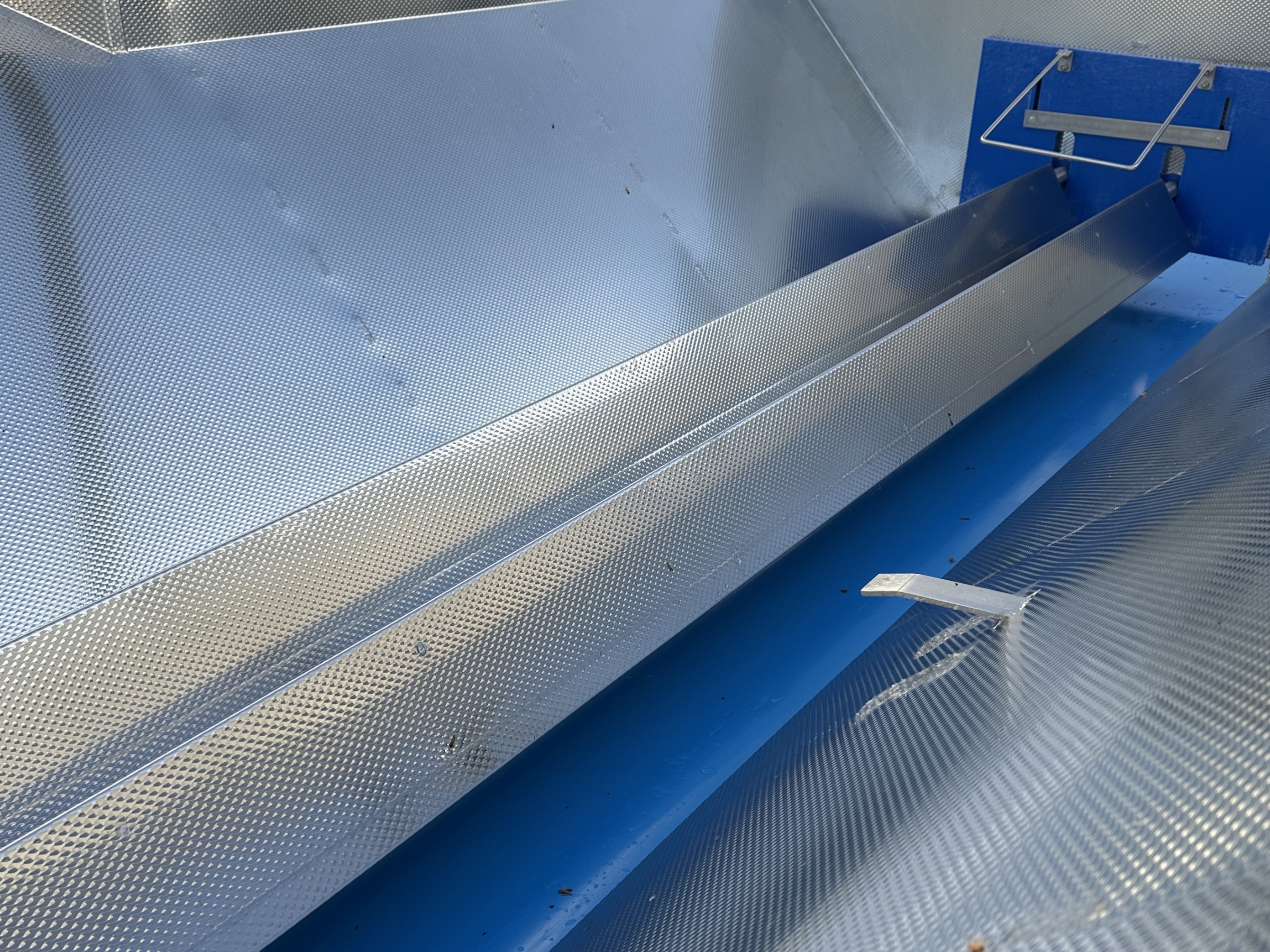 Innotec Systems Дозирующий бункер Конвейер 500 x 77 см, нержавеющая сталь.