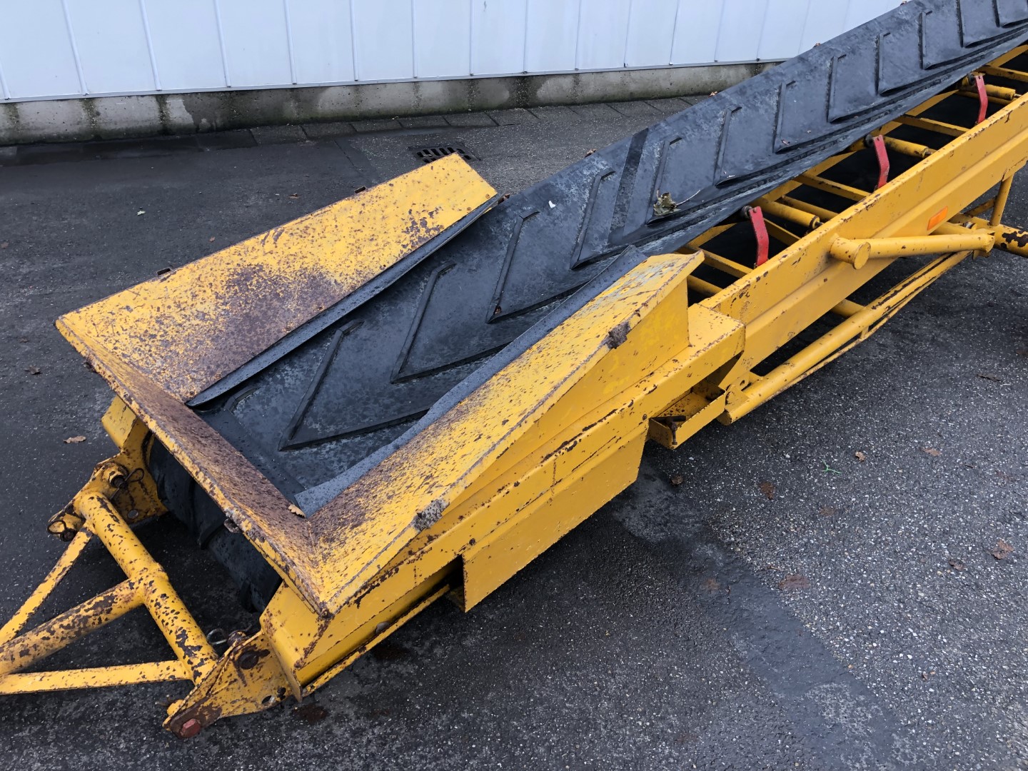 Лифт Gewe 810 x 60 см