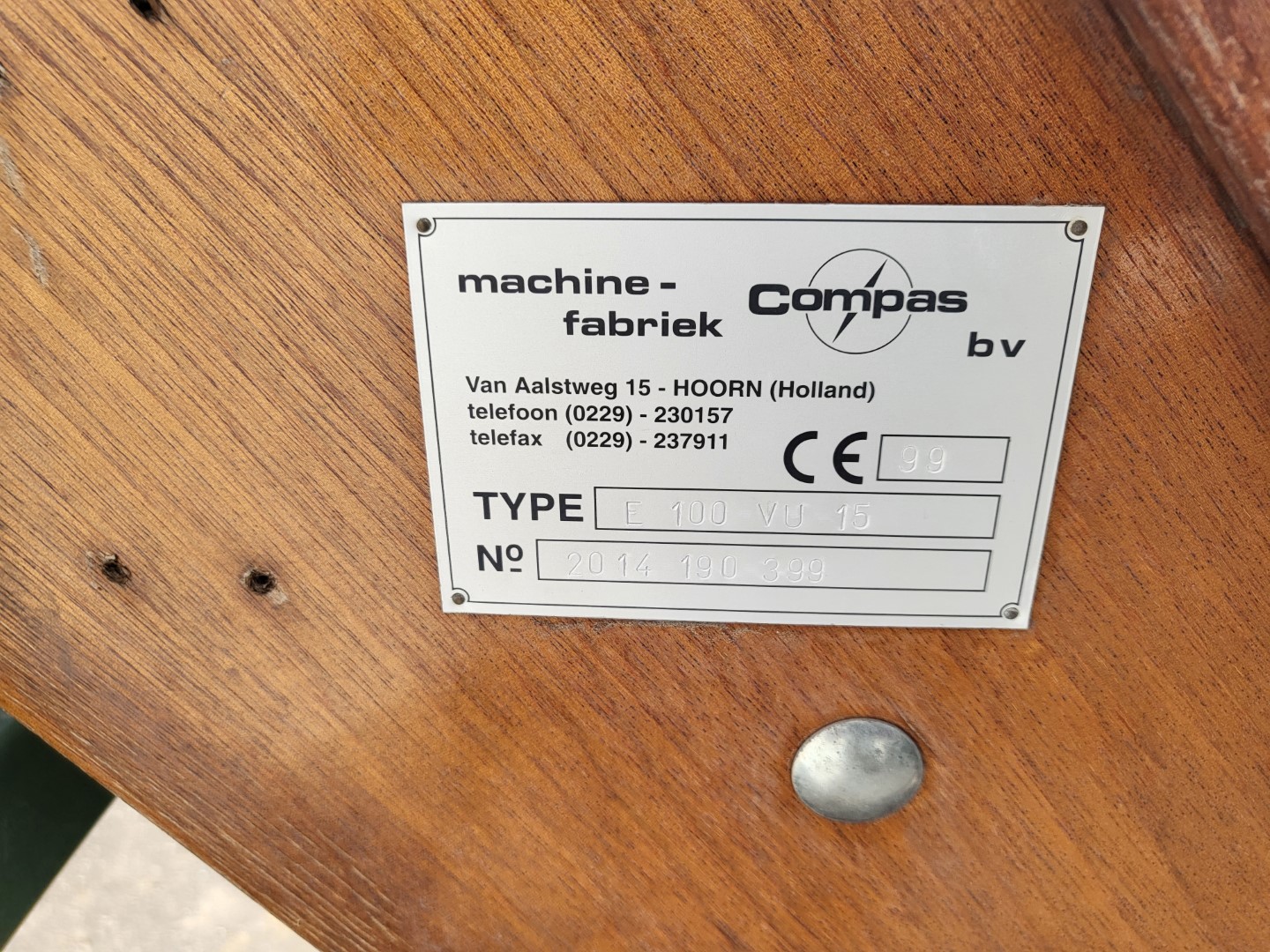Элеватор Compas 140 x 100 см с дозирующим конвейером 100 x 100 см
