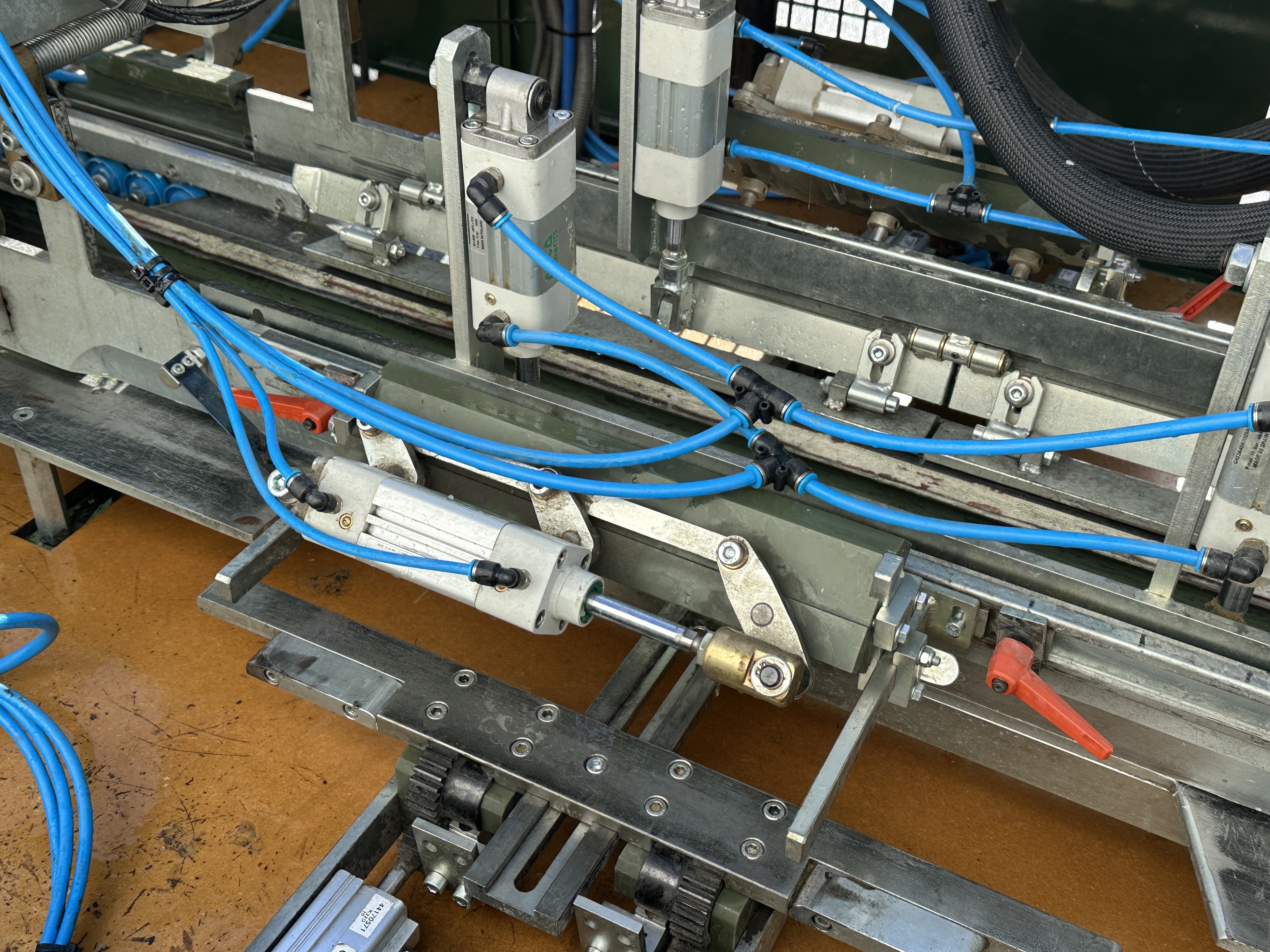 Boix PF-4/E M����� ��� �������� ��������� ������� � ������