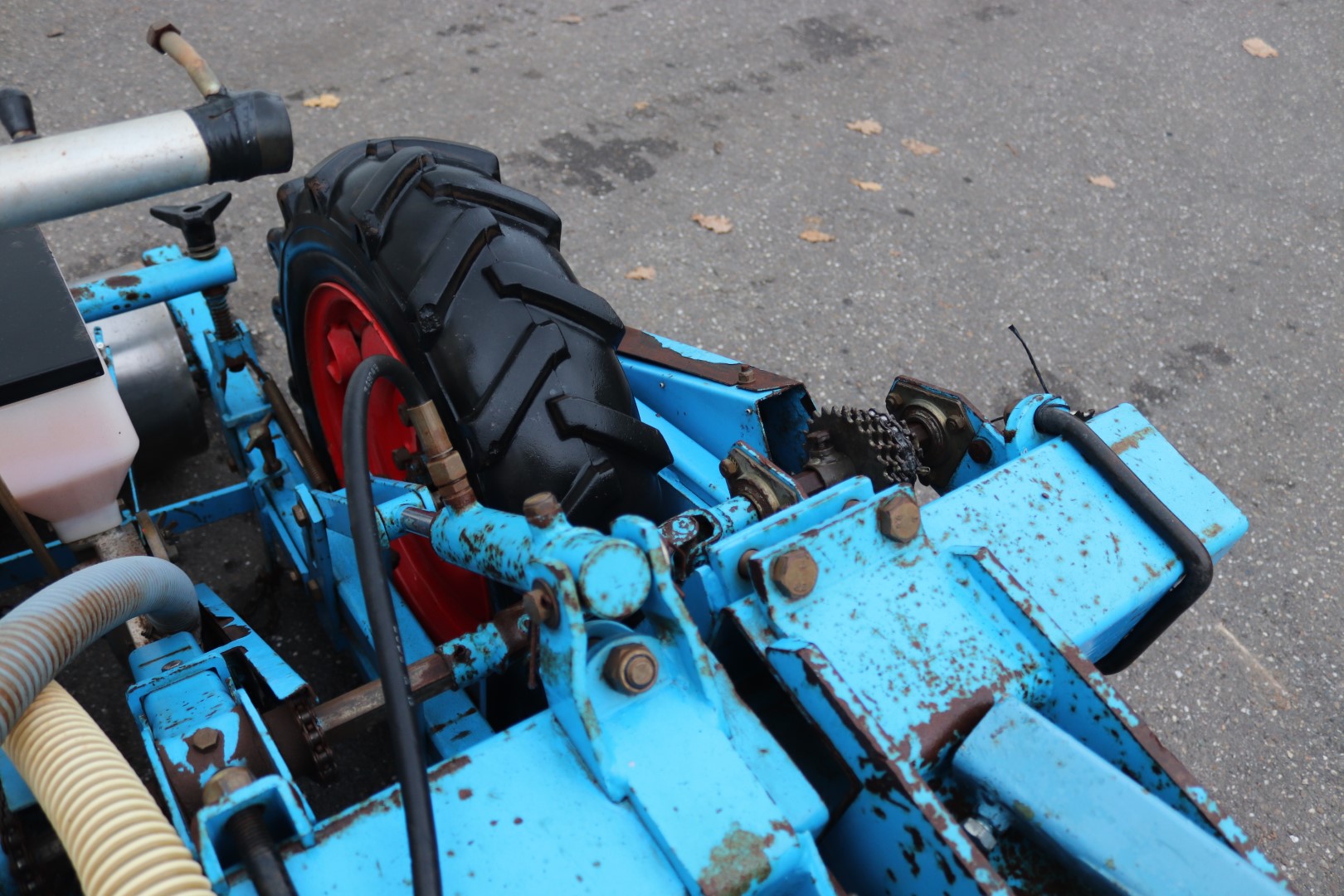 Monosem MS pneumatic sowing machine for 10 double rows