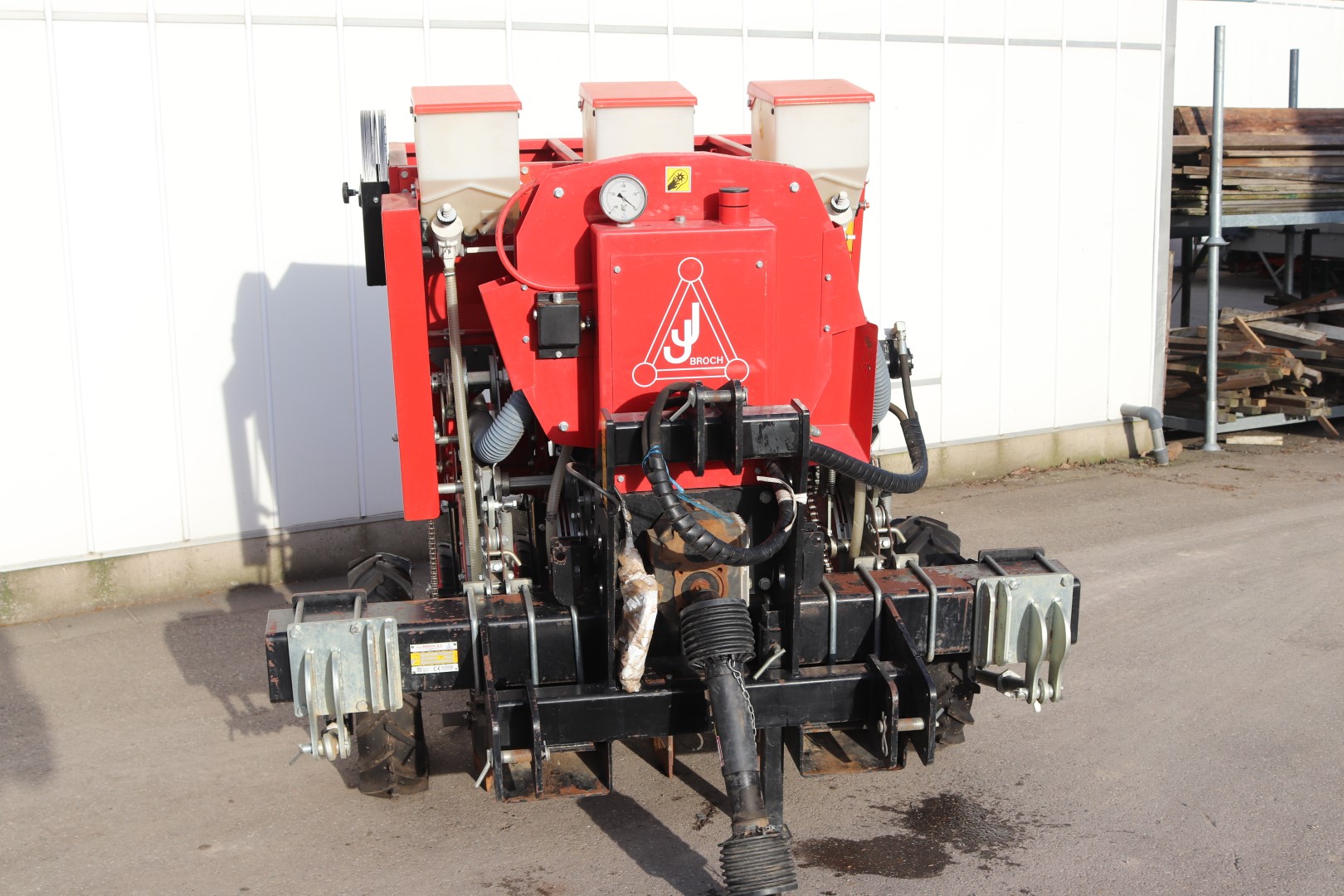 �������������� ���������� ������ JJ Broch 5 ����� ��� ������� � ����-�����