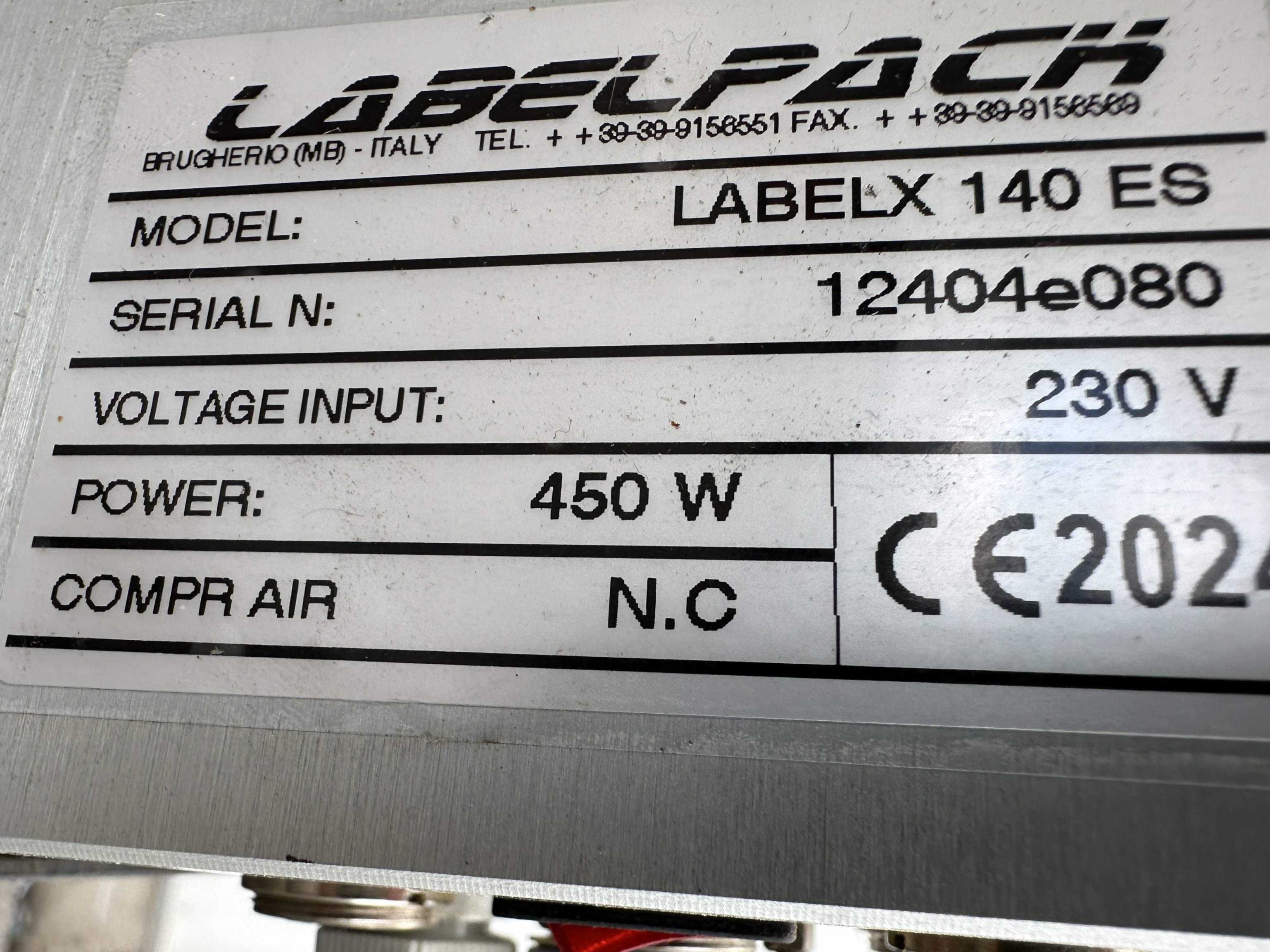 Labelpack LABELX 140 ES Этикеровочная машина для средне- и высокоскоростных приложений с принтером