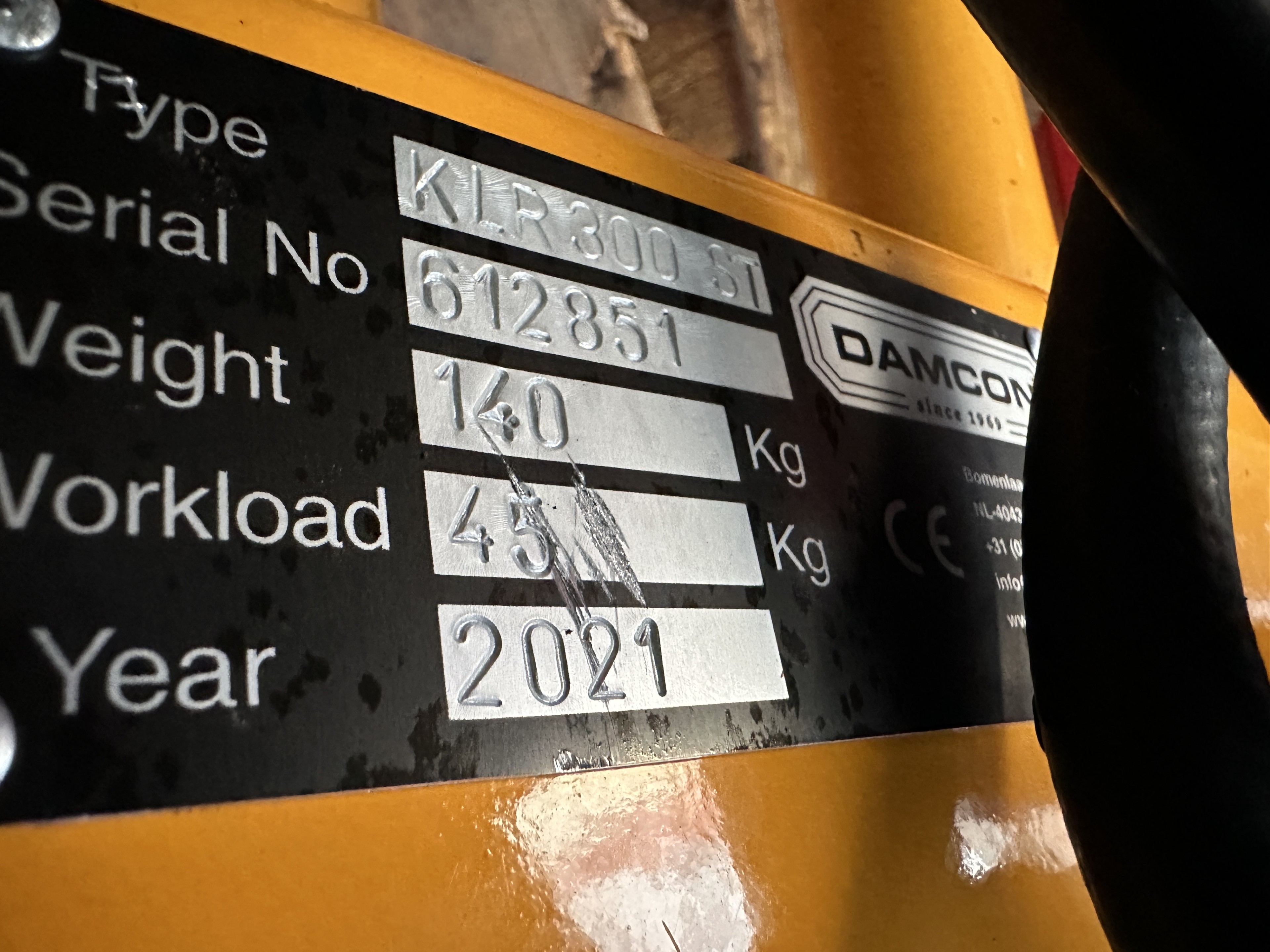 Damcon KLR 300 ST ���������� ������ ��� �������� ������ � �������� � 4 ��������