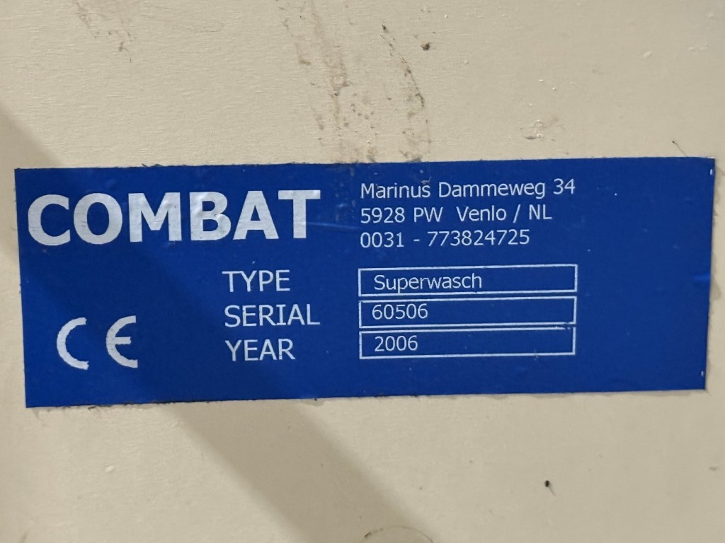 Combat �����a ��� ����� ���� ������ 400 �� � ������ ��� �������