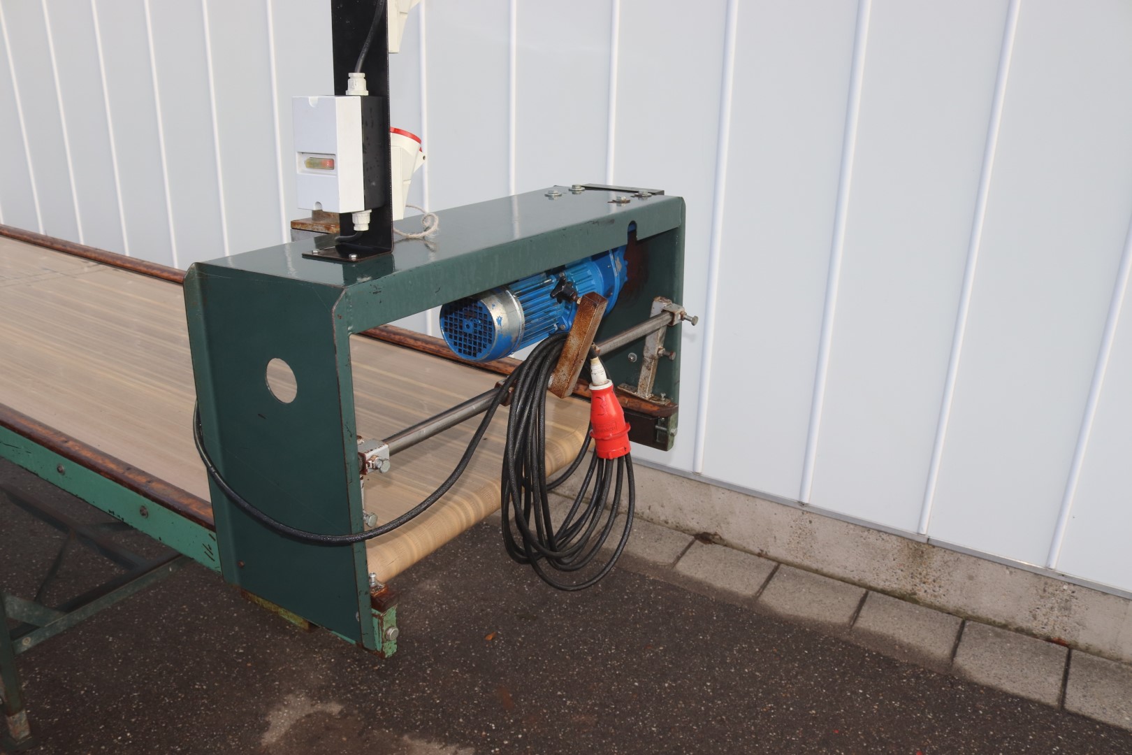 Total Systems inspection conveyor 515 x 75 cm