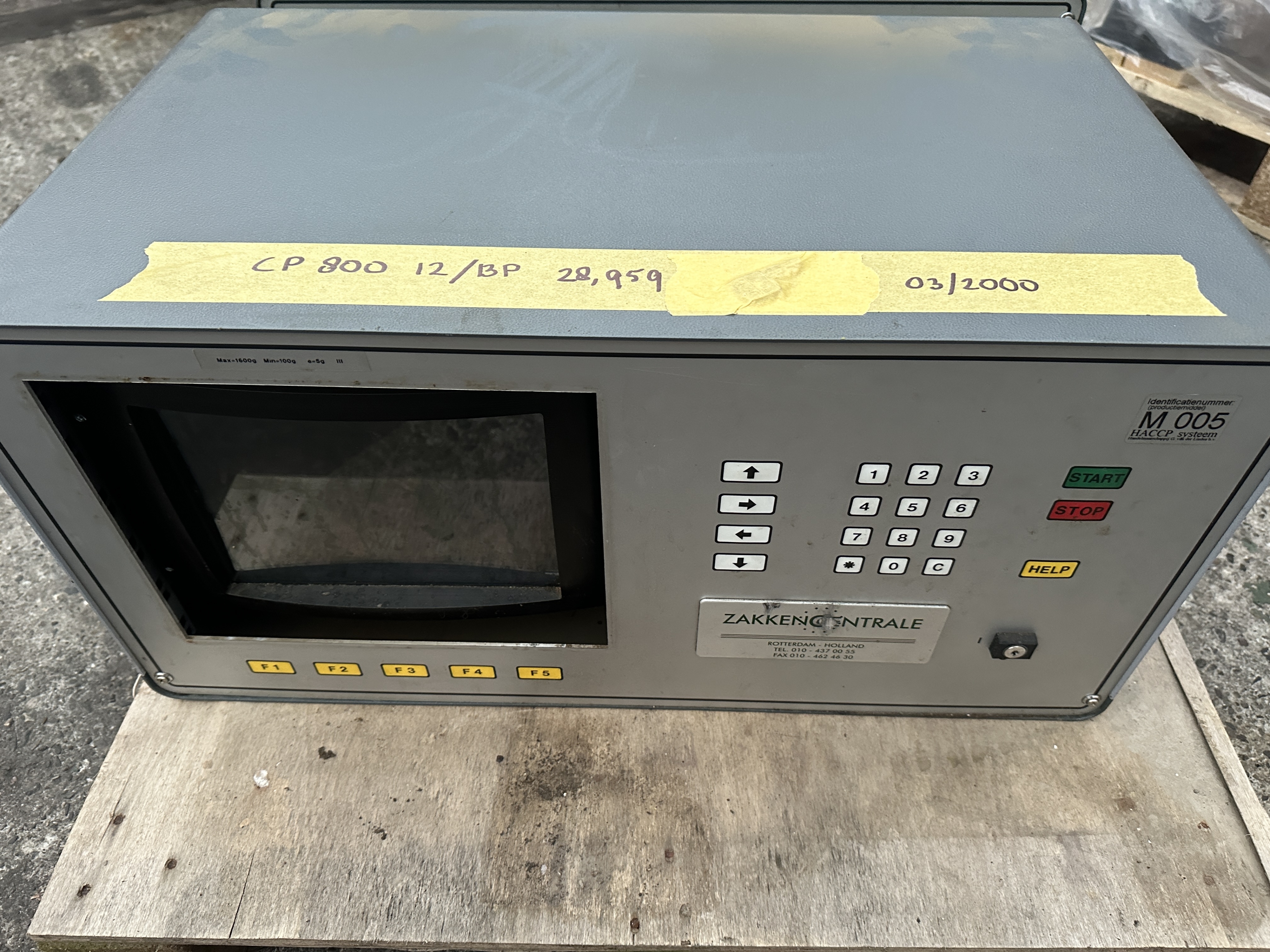 S&B CP 800 / 12 / BP Весовой дозатор с рамой и 3 элеваторами подающие конвейеры