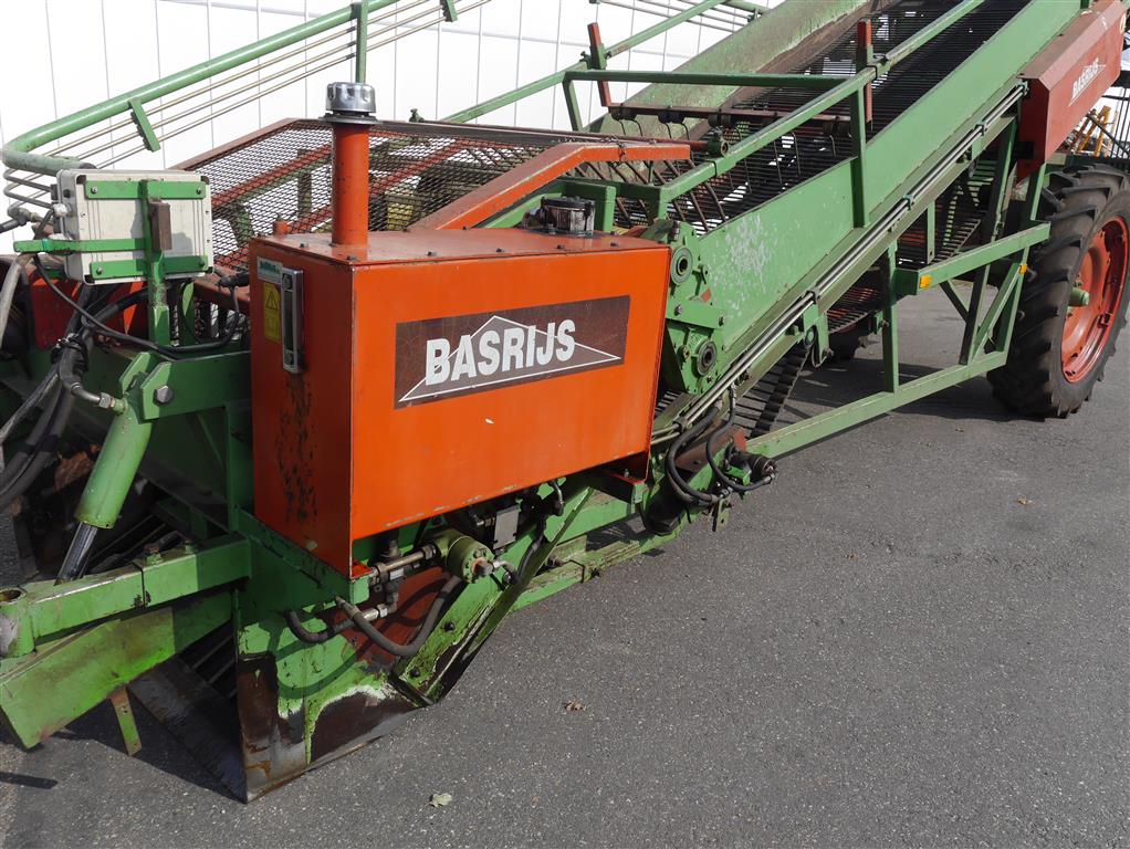 Basrijs ������� ��� ��������, ����� ��� ��������