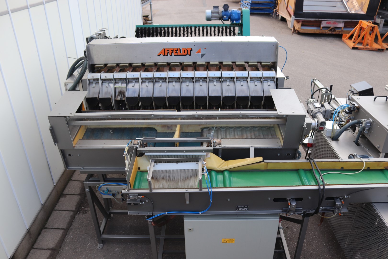 ��������������� ������� ������ Affeldt 113CW14 � ����������� 442T ��� �������