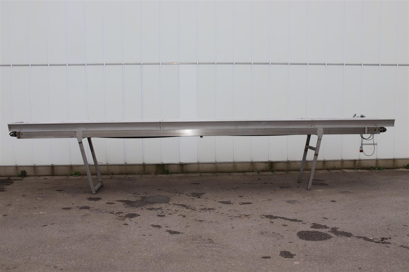 Конвейер из нержавеющей стали B&K 620 x 55 см