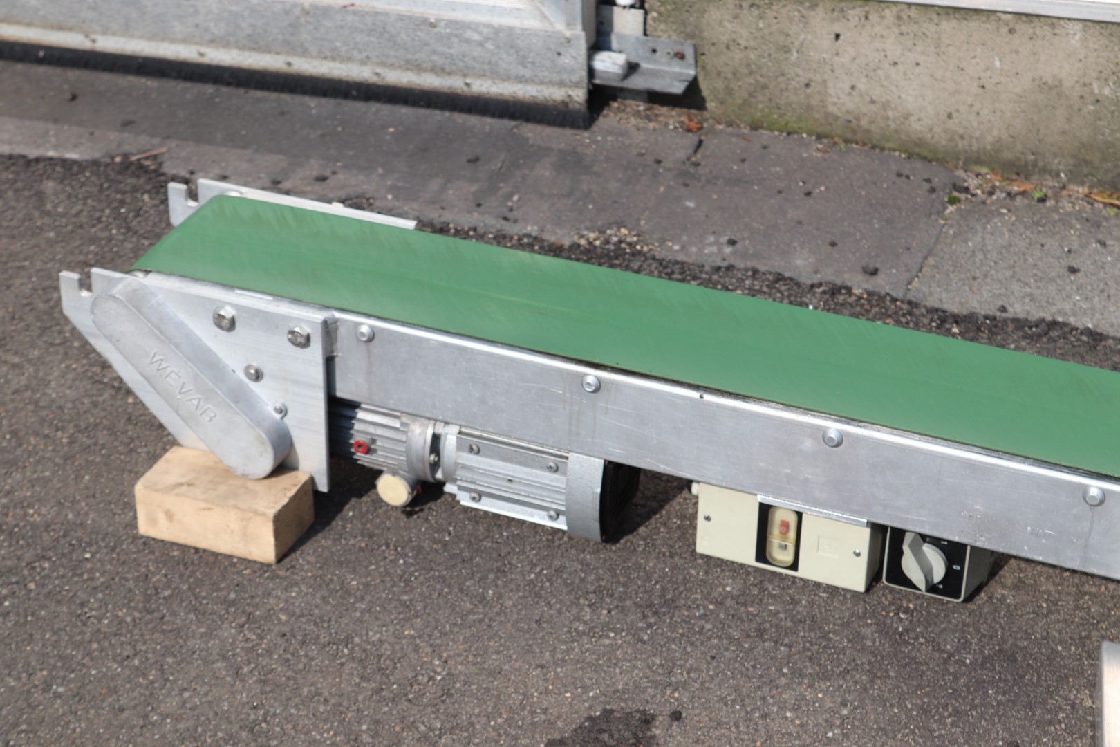Wevab conveyor for potplants 300 x 15 cm