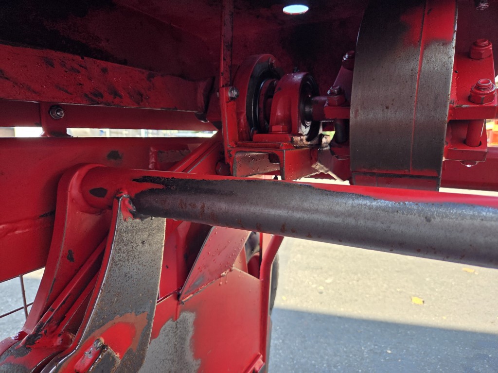 Elco SL3VBM ������������ ���������� ����a 135 ��, � �������������� ������������ �������.