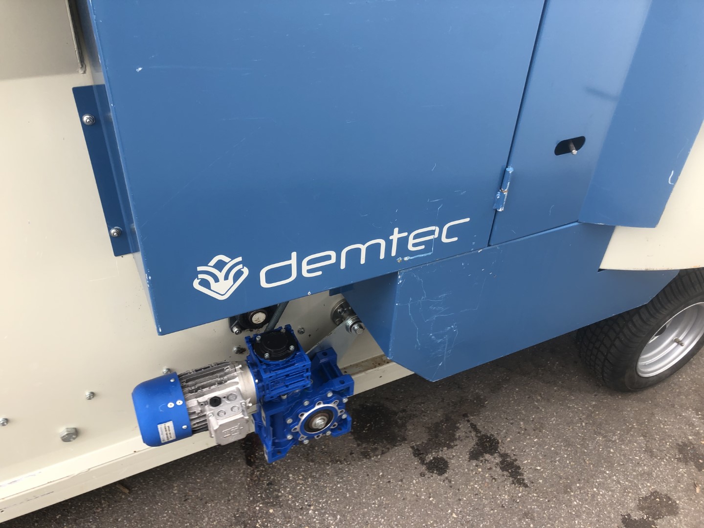 Горшечная машина Demtec Evo 2