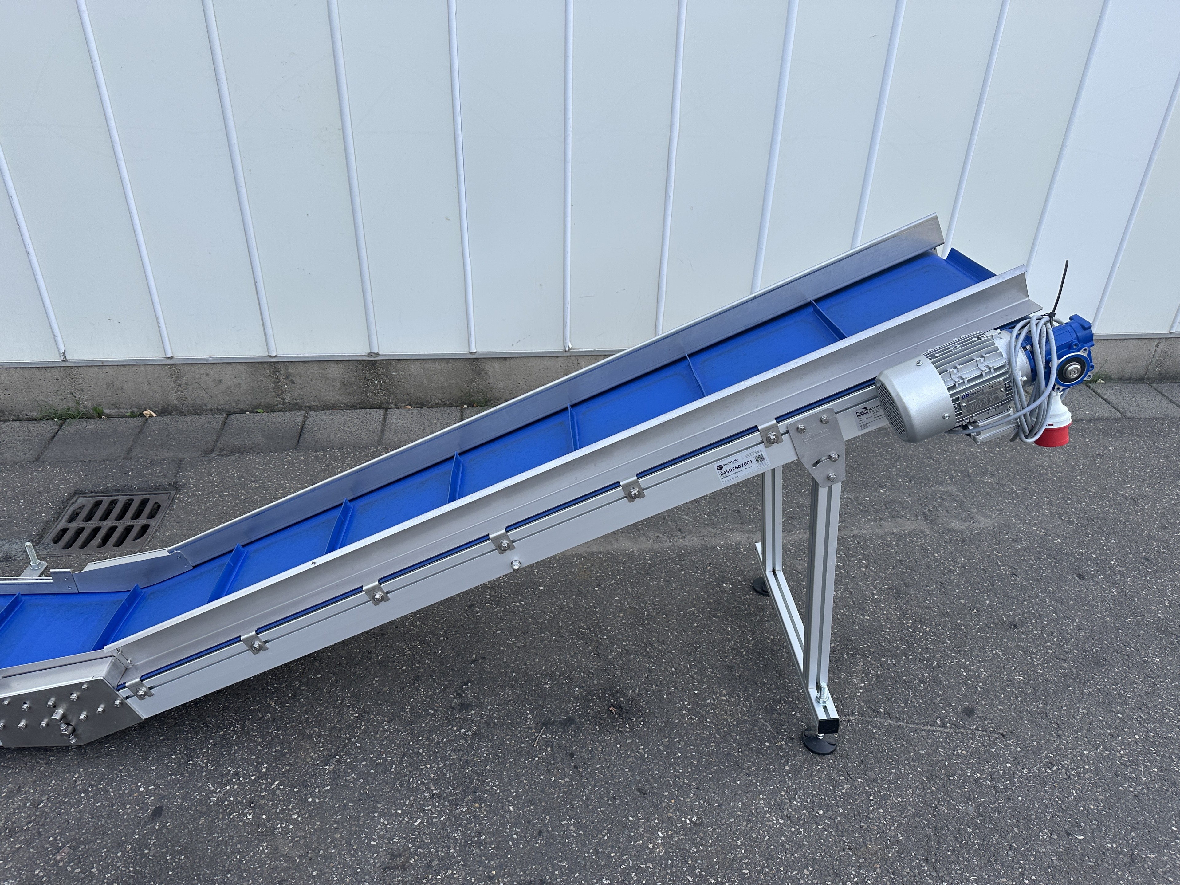 BCK N60 D10 Элеваторный конвейер 590 x 45 см