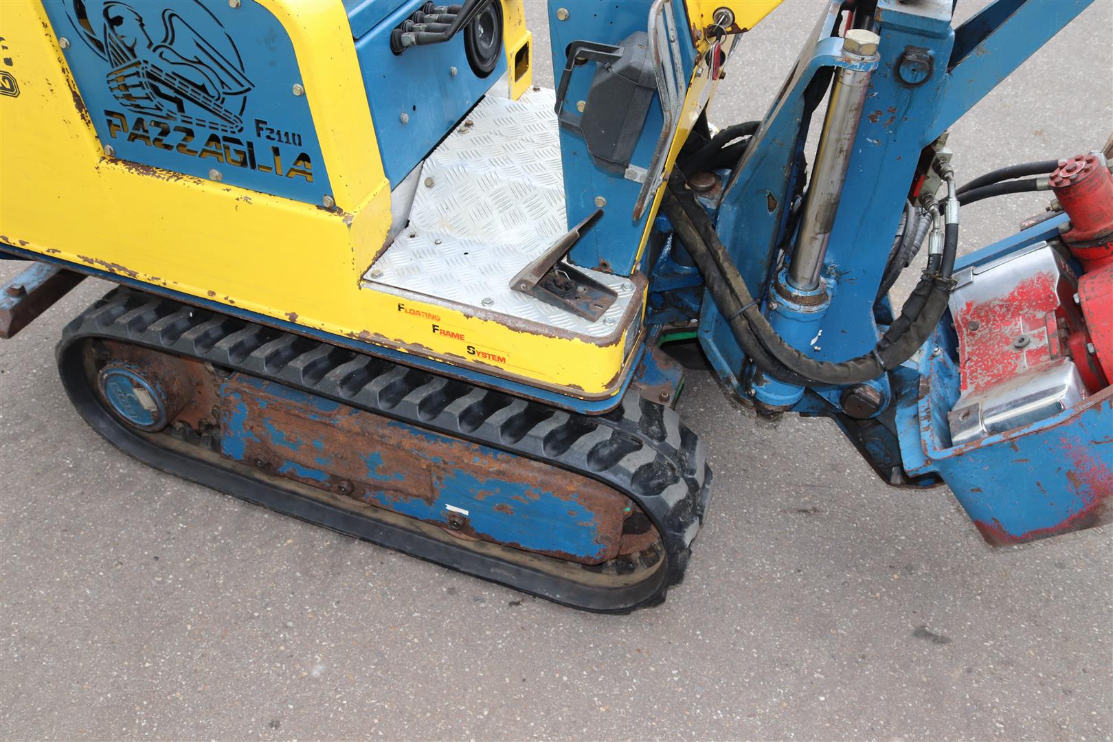 �������� ����������� Pazzaglia FZ-110 AV