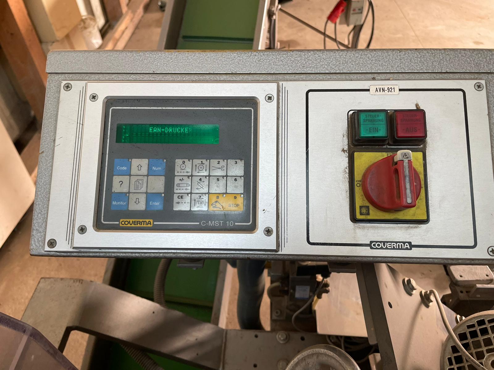 Affeldt weighing machine with C-Pack net clipper