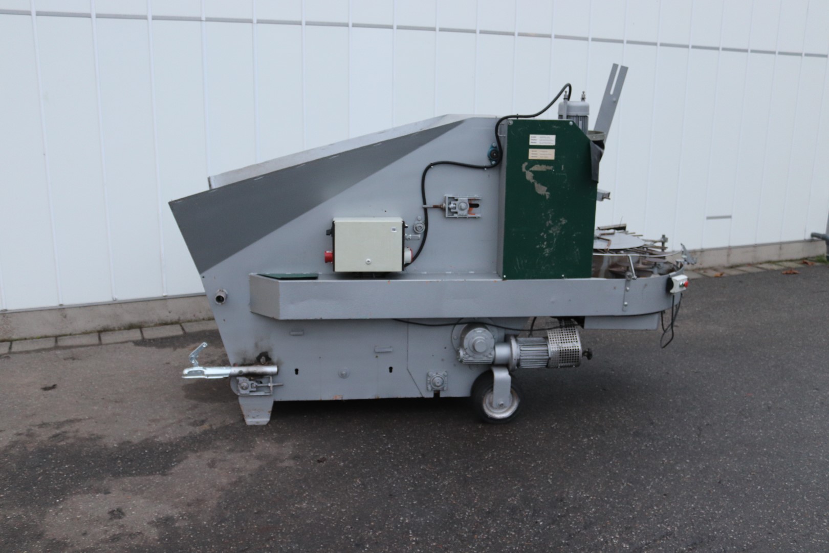Mayer potting machine