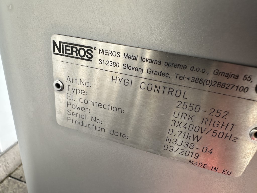 Nieros URK ������������� �������